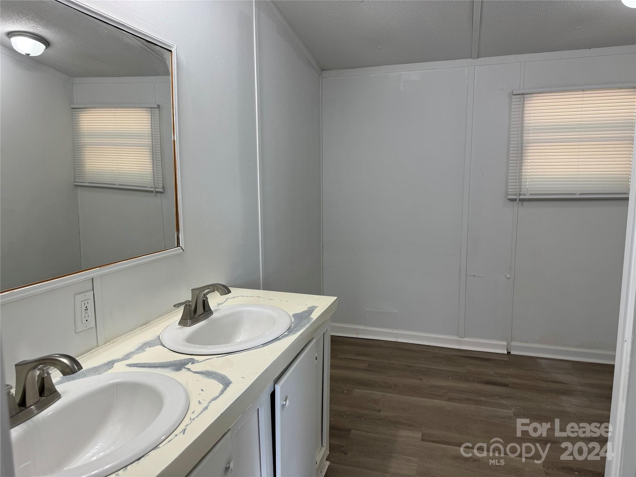 Woodland Acres - Residential Lease