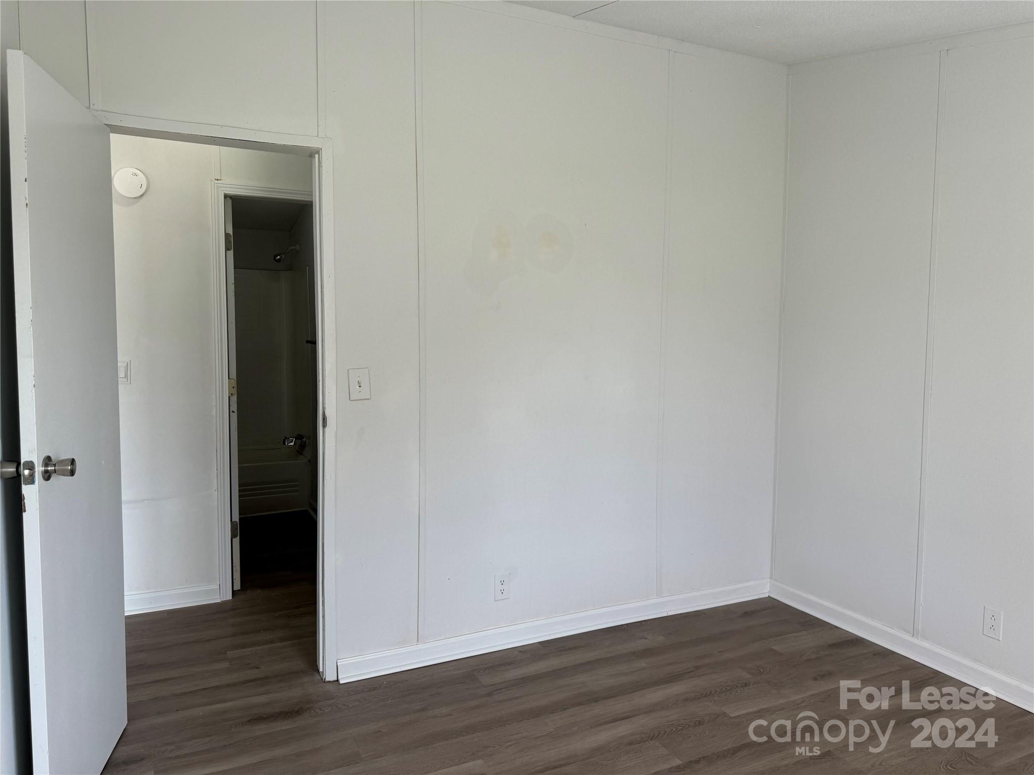 Woodland Acres - Residential Lease