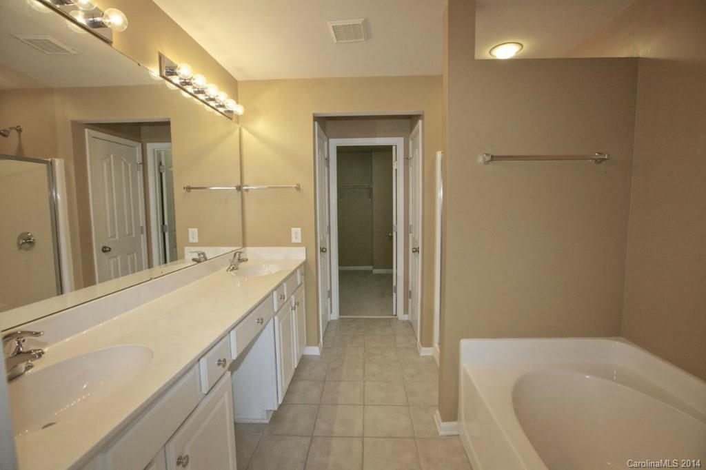 Blakeney Preserve - Residential Lease