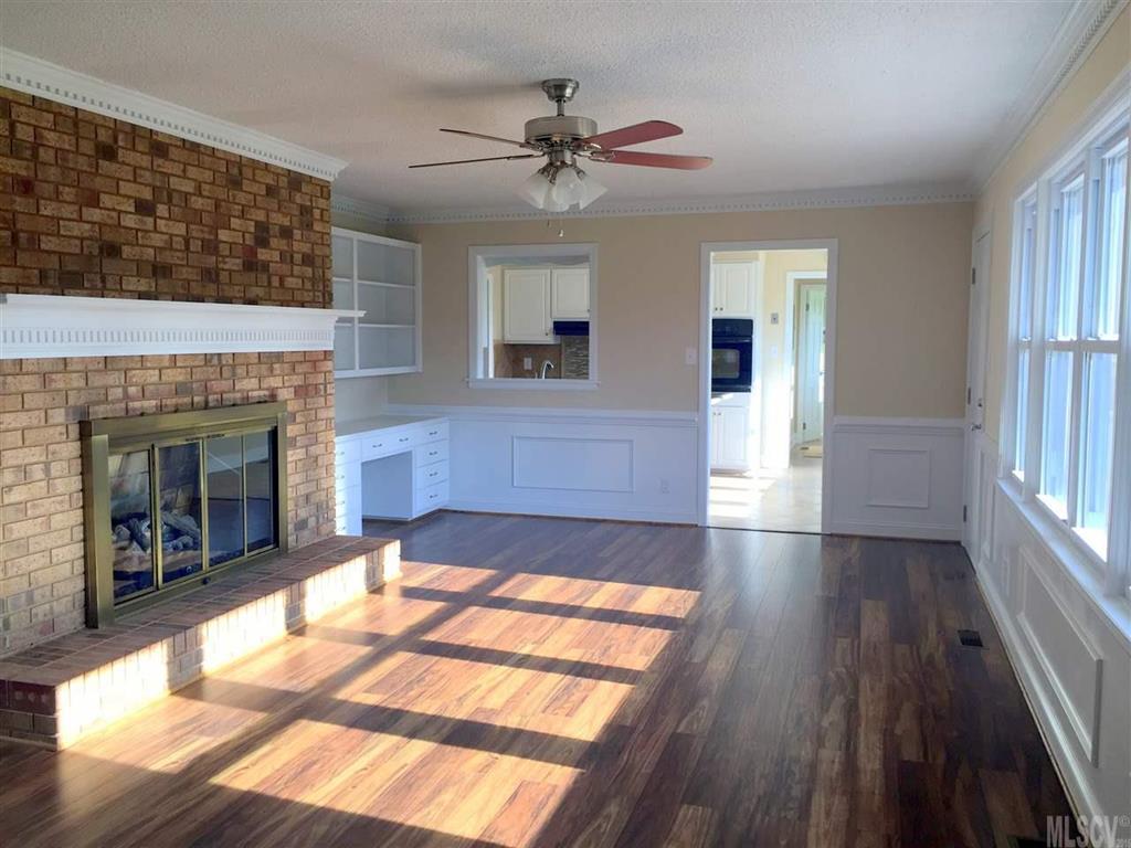 Leewood Acres - Residential