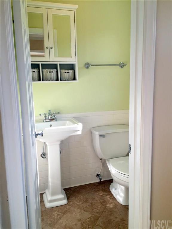 Leewood Acres - Residential