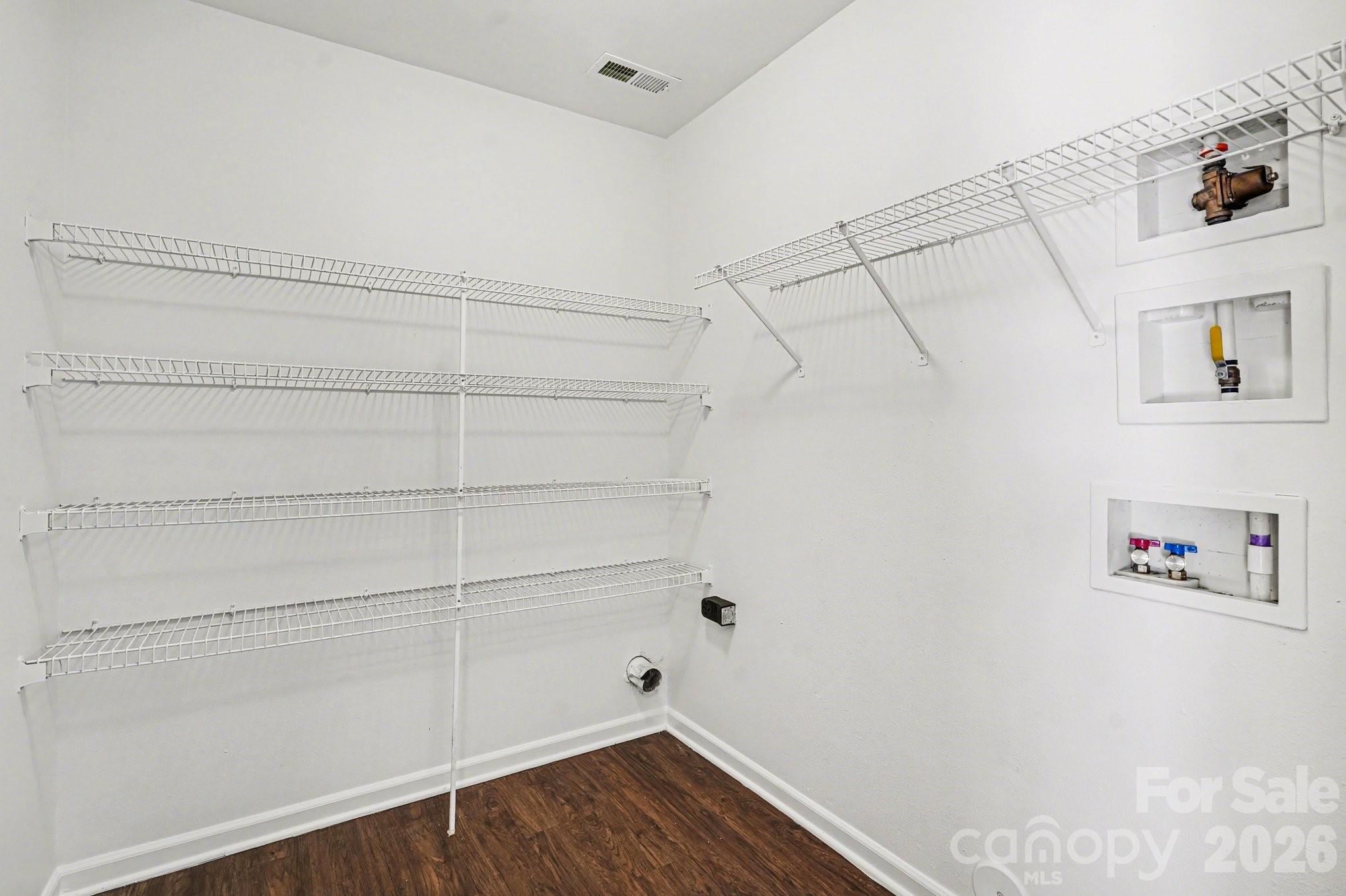 911 Swearngan Ridge Court