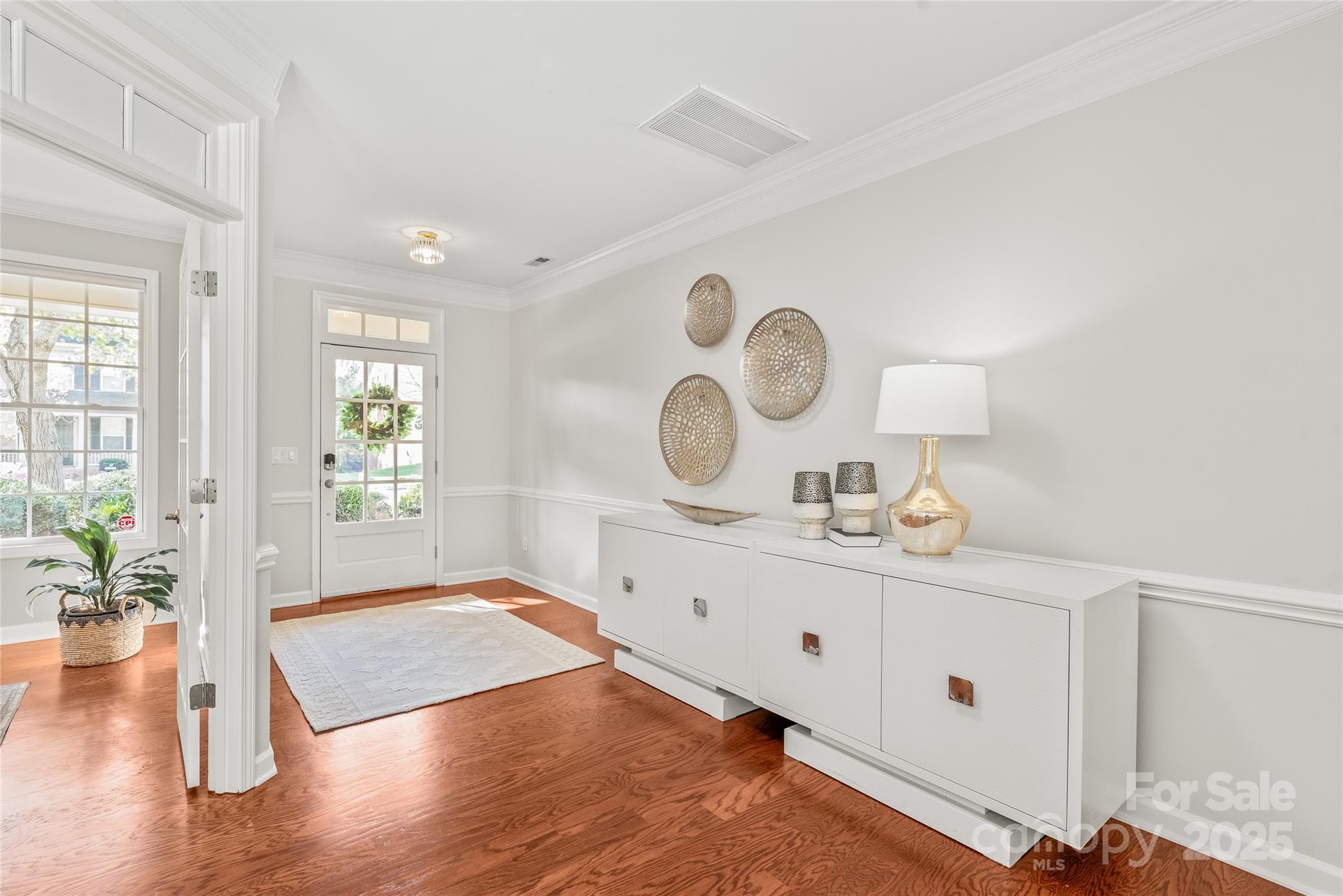 1025 Elsmore Drive
