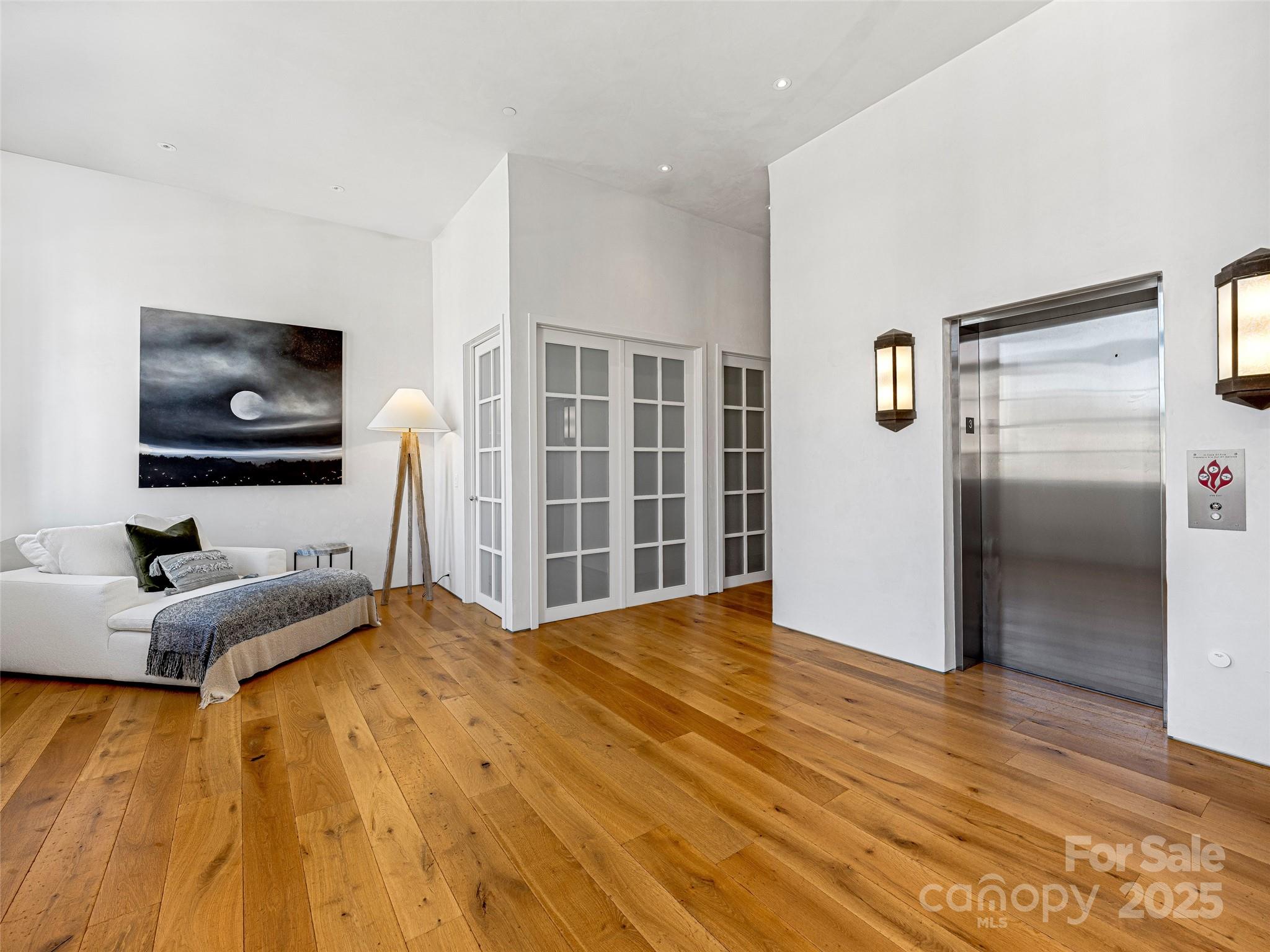 75 Broadway Street 301