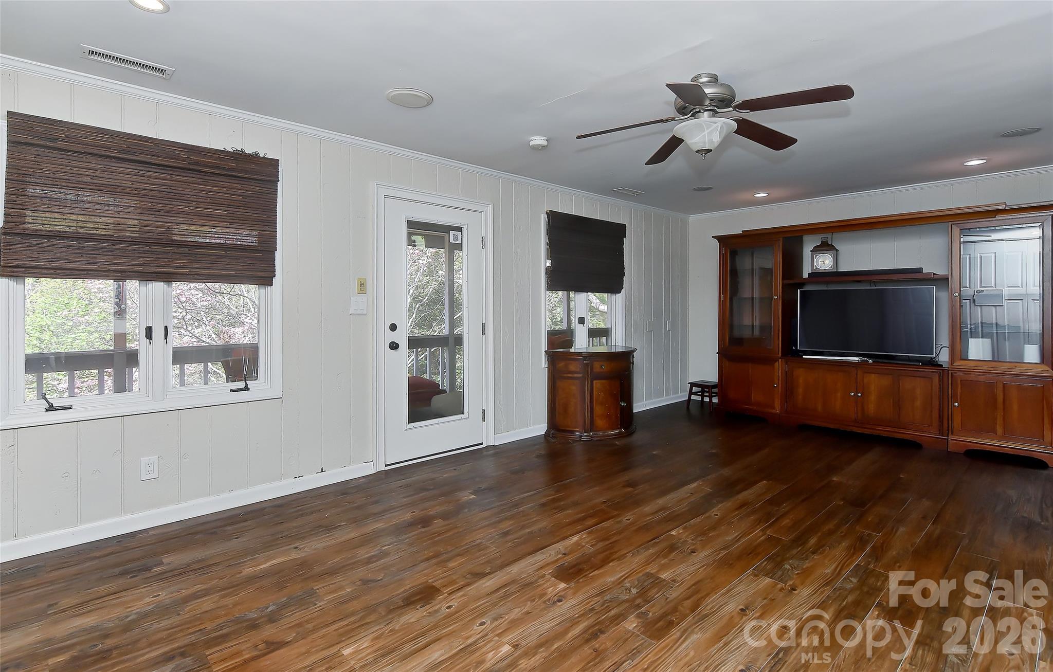 Mayhew Country Estates - Residential