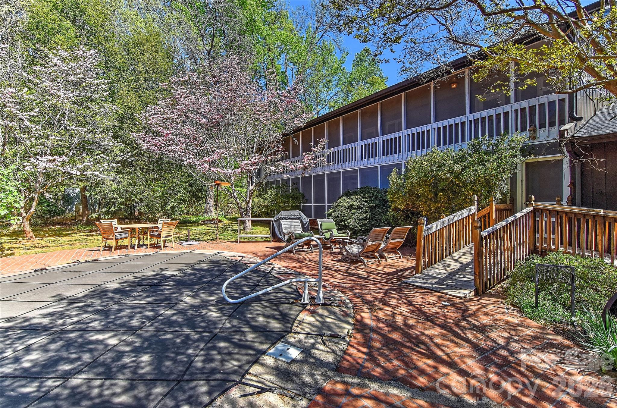 Mayhew Country Estates - Residential