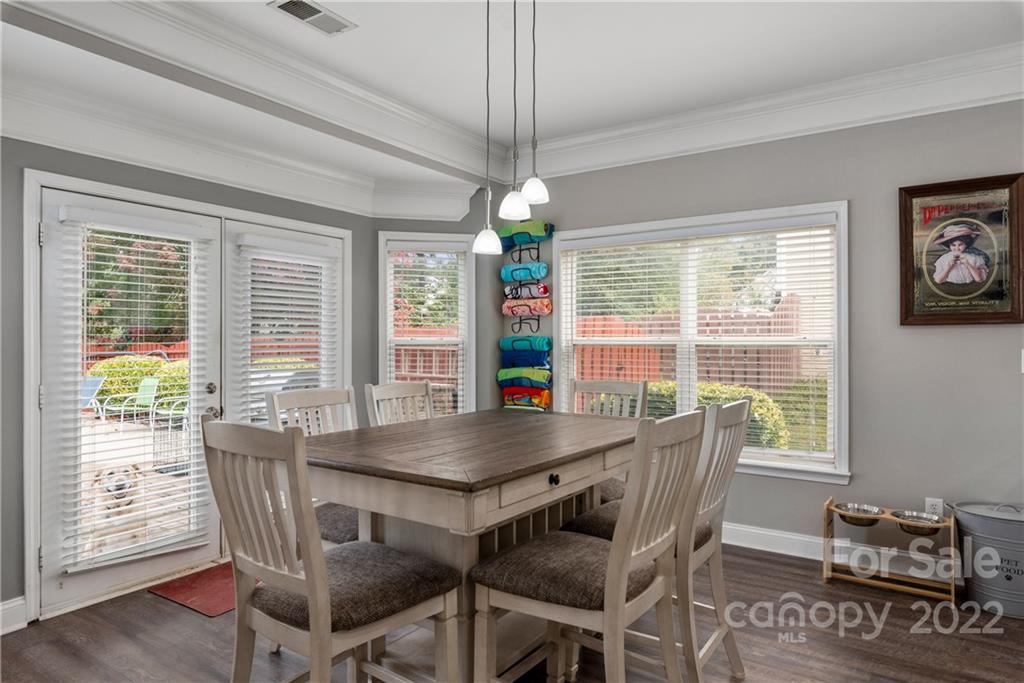 English Trails - Residential