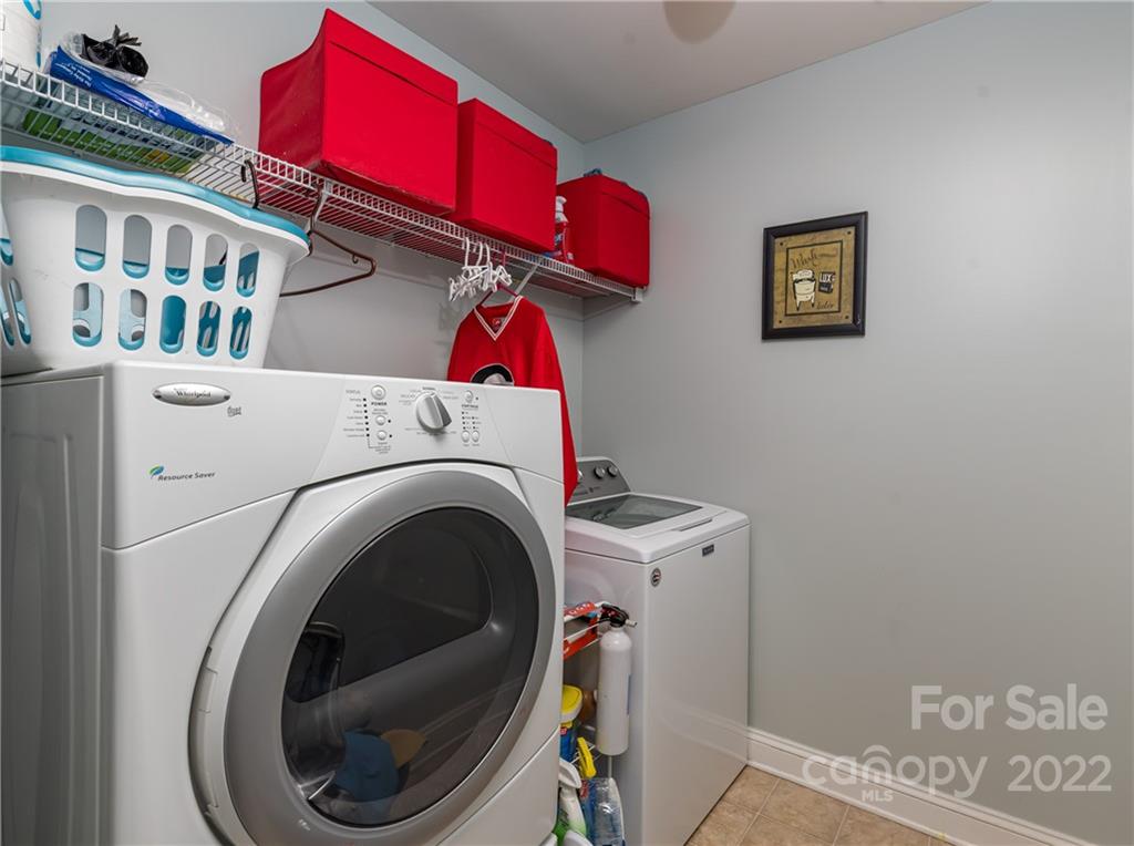 English Trails - Residential