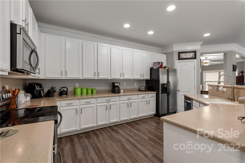 English Trails - Residential