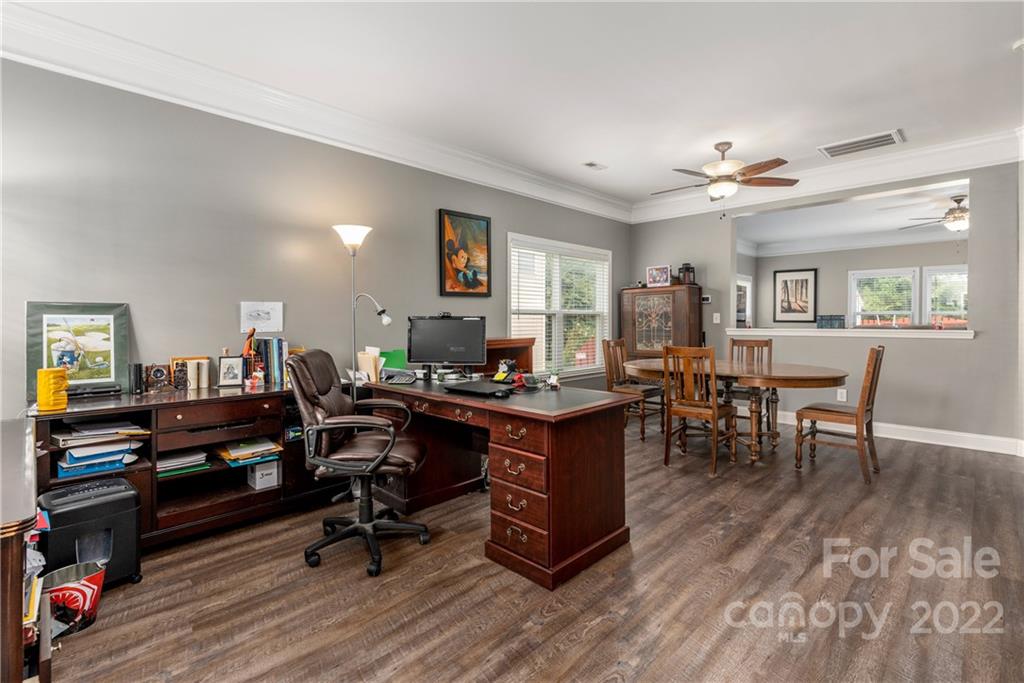 English Trails - Residential