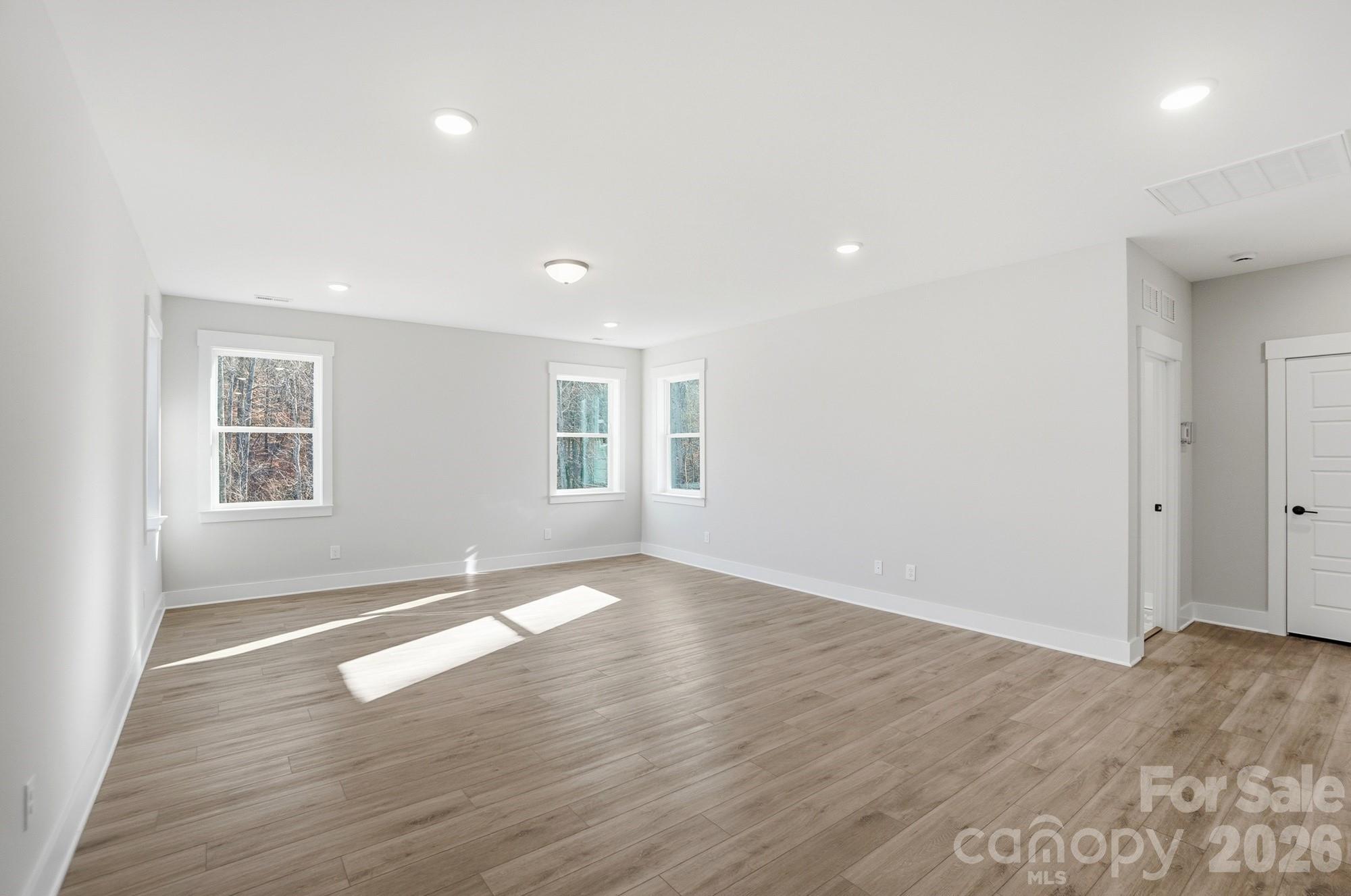 Robinson Oaks - Residential