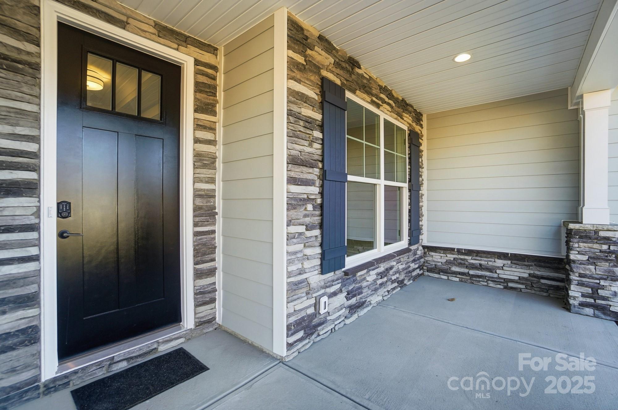 1425 Knob Creek Drive