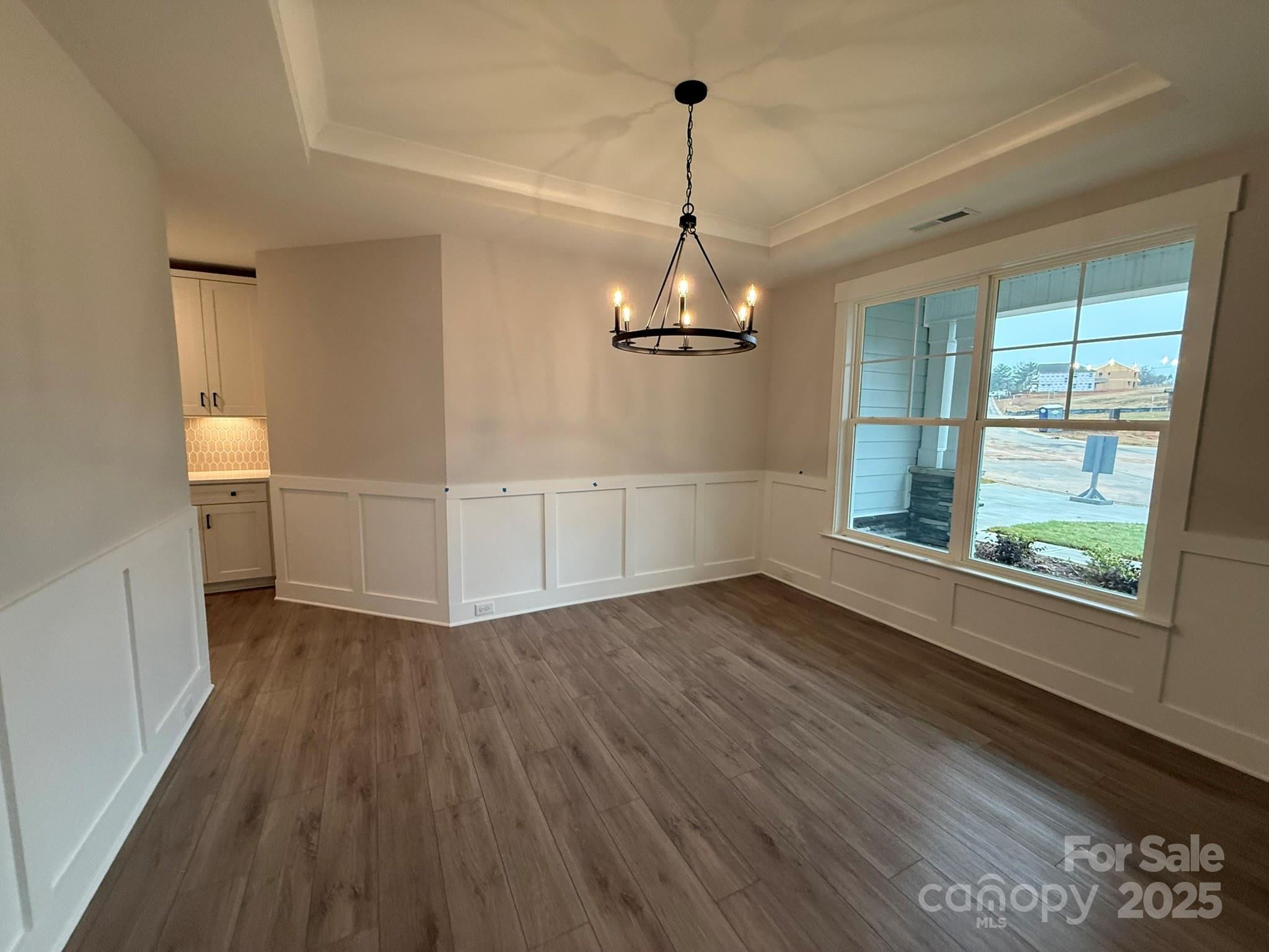 1425 Knob Creek Drive