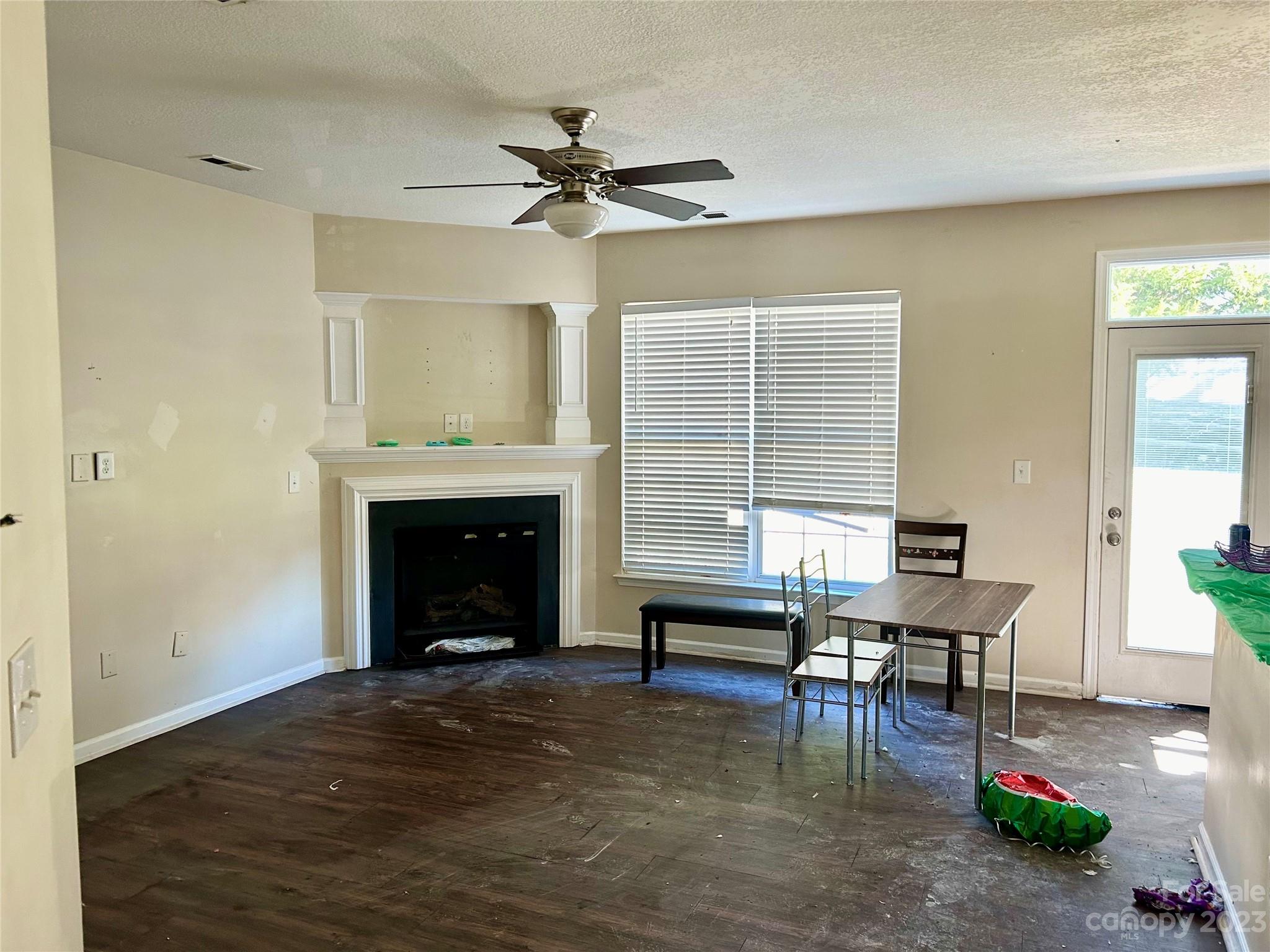 Curtis Pond - Residential