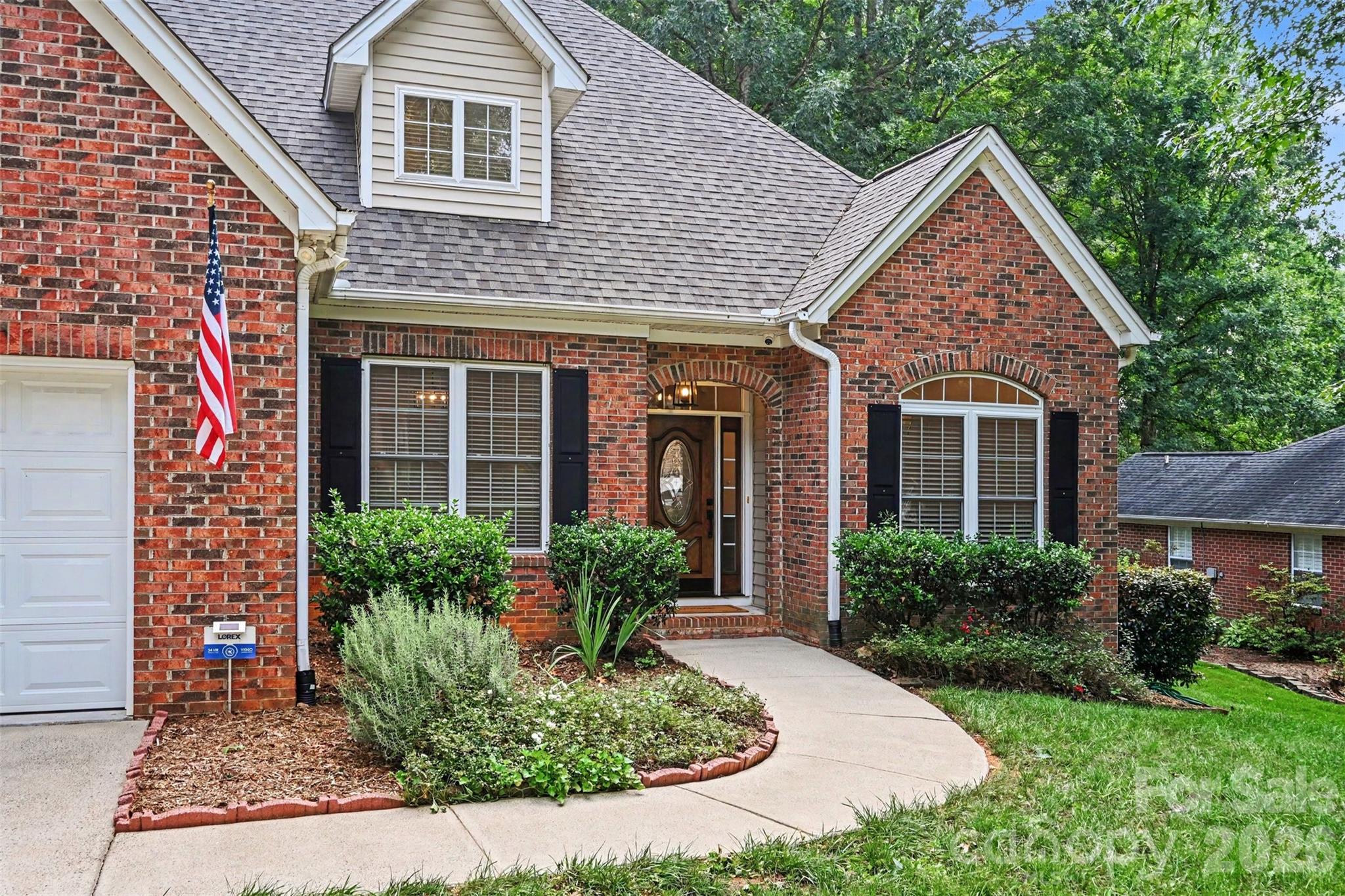 1928 Twin Ponds Drive