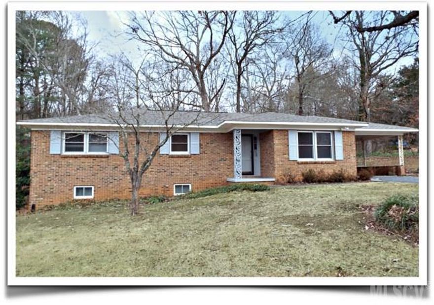 This all brick, 3 bedroom, 1.5 bath in desirable Lakemont Park neighborhood has full basement. Hardwood, tile and parquet floors upstairs. Spacious living room, den and kitchen combine to make large great room. Newly renovated kitchen has lots of cabinets and counter space, tile back splash. New HVAC system in 2016. New roof in 2014. Convenient to Hickory and Lake Hickory Access. NO CITY TAXES!