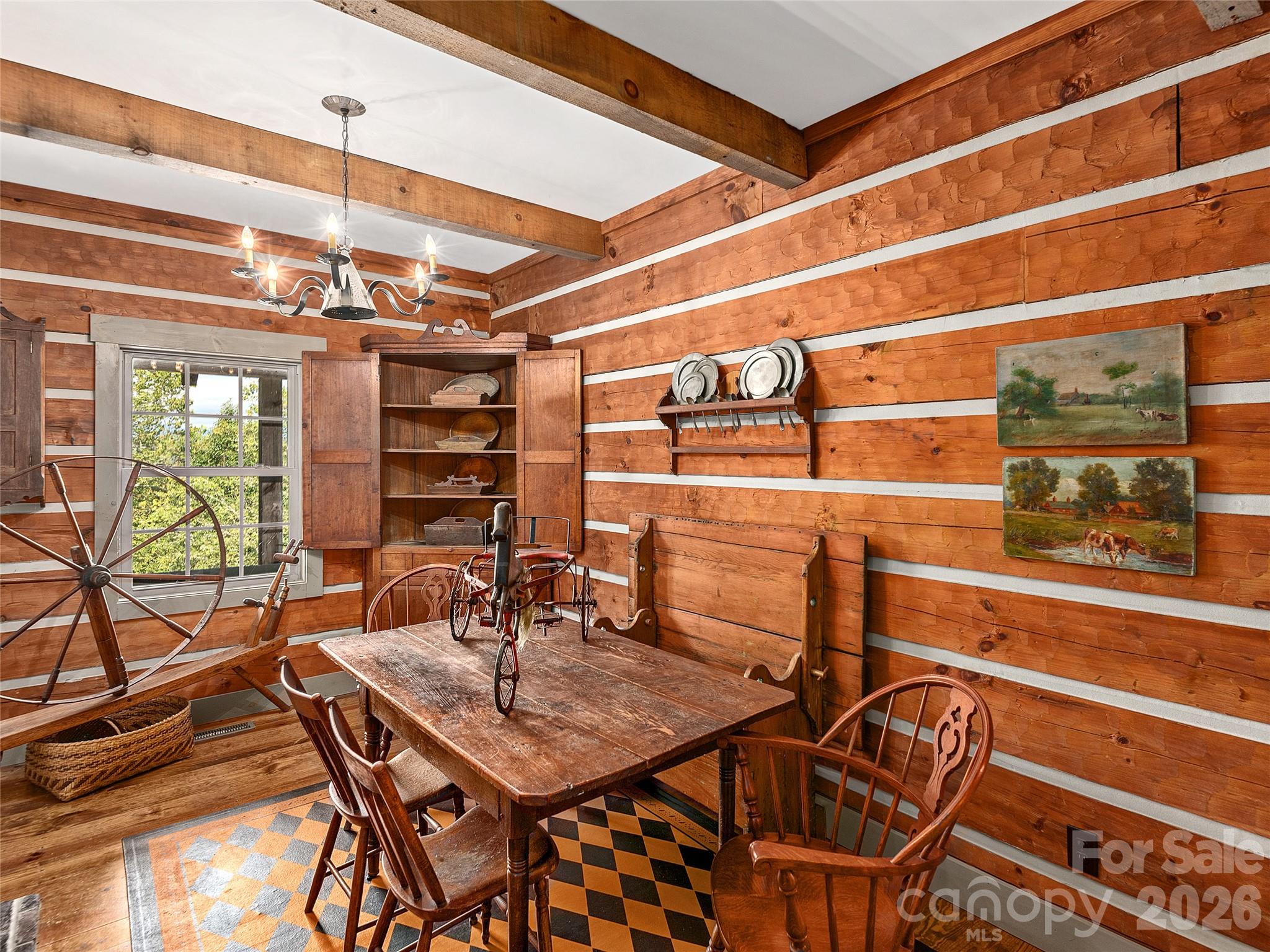 571 Fletcher Martin Road