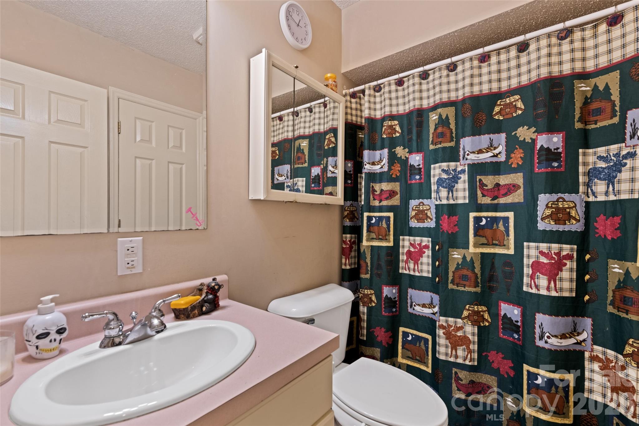 Horseshoe Cove - Residential