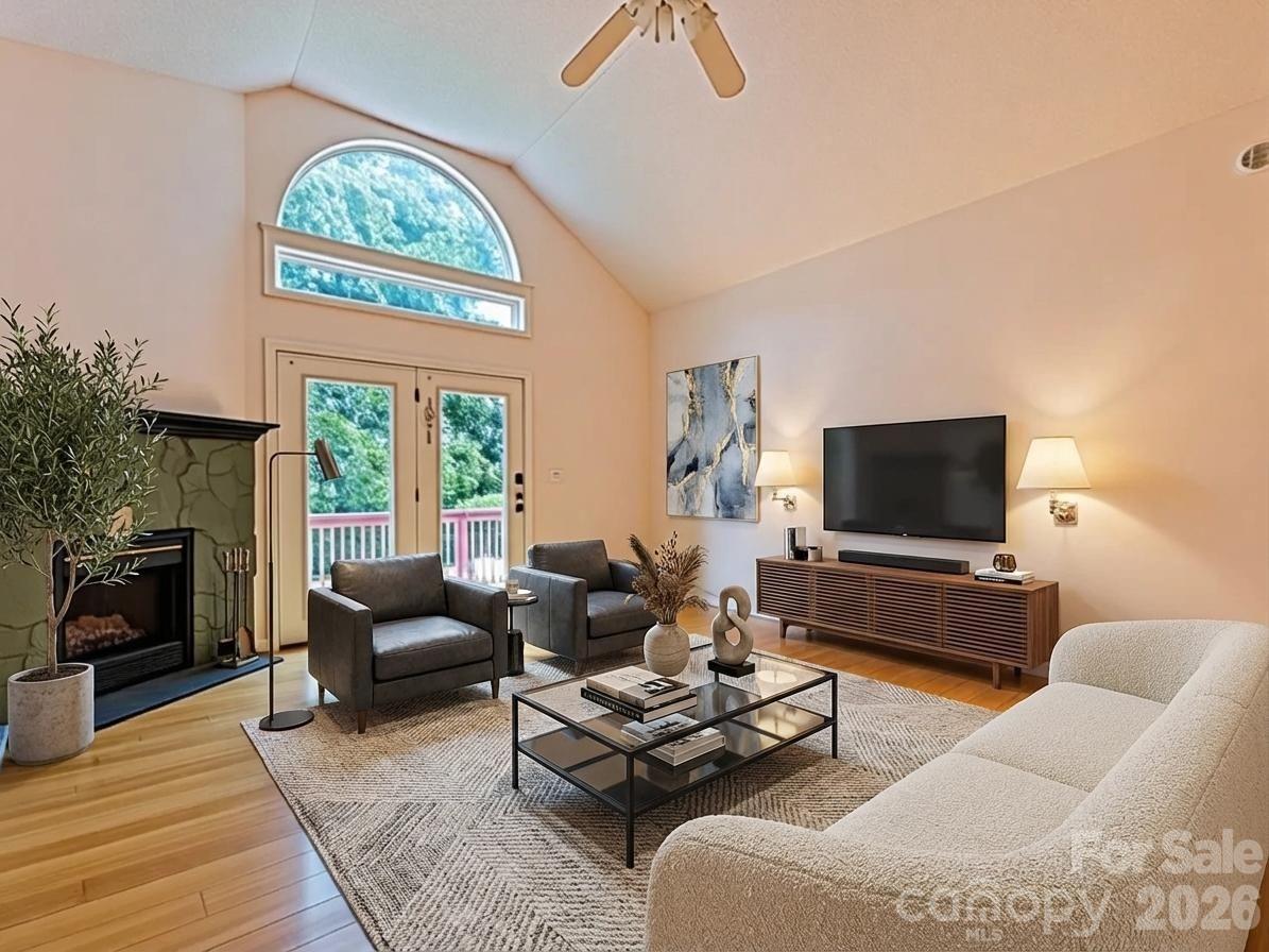 Horseshoe Cove - Residential