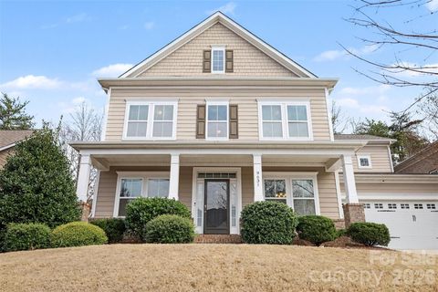 Photo of 9631 Daufuskie Drive, Charlotte, NC 28278 (MLS # 4353219)