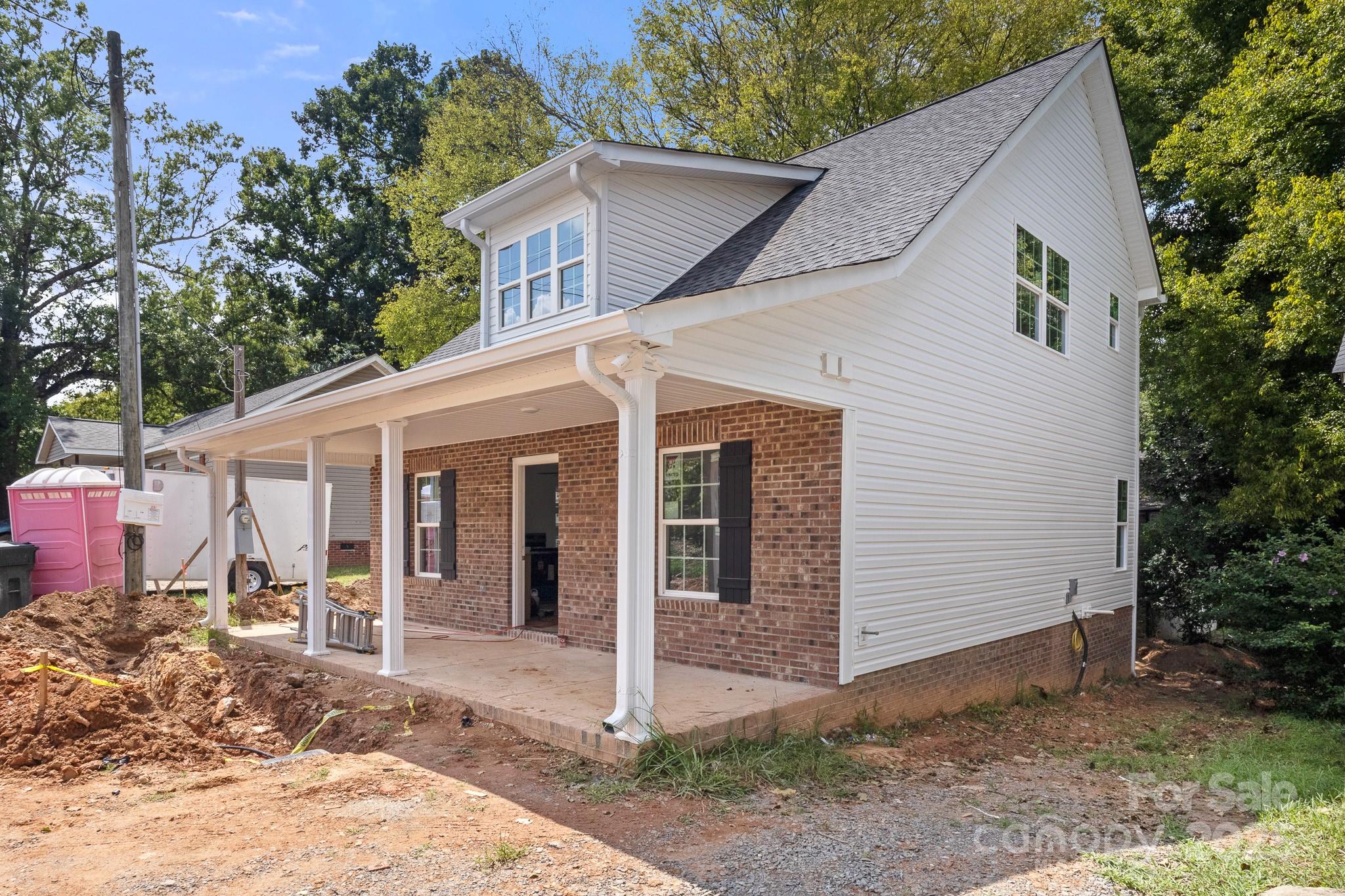 123 Pursley Street