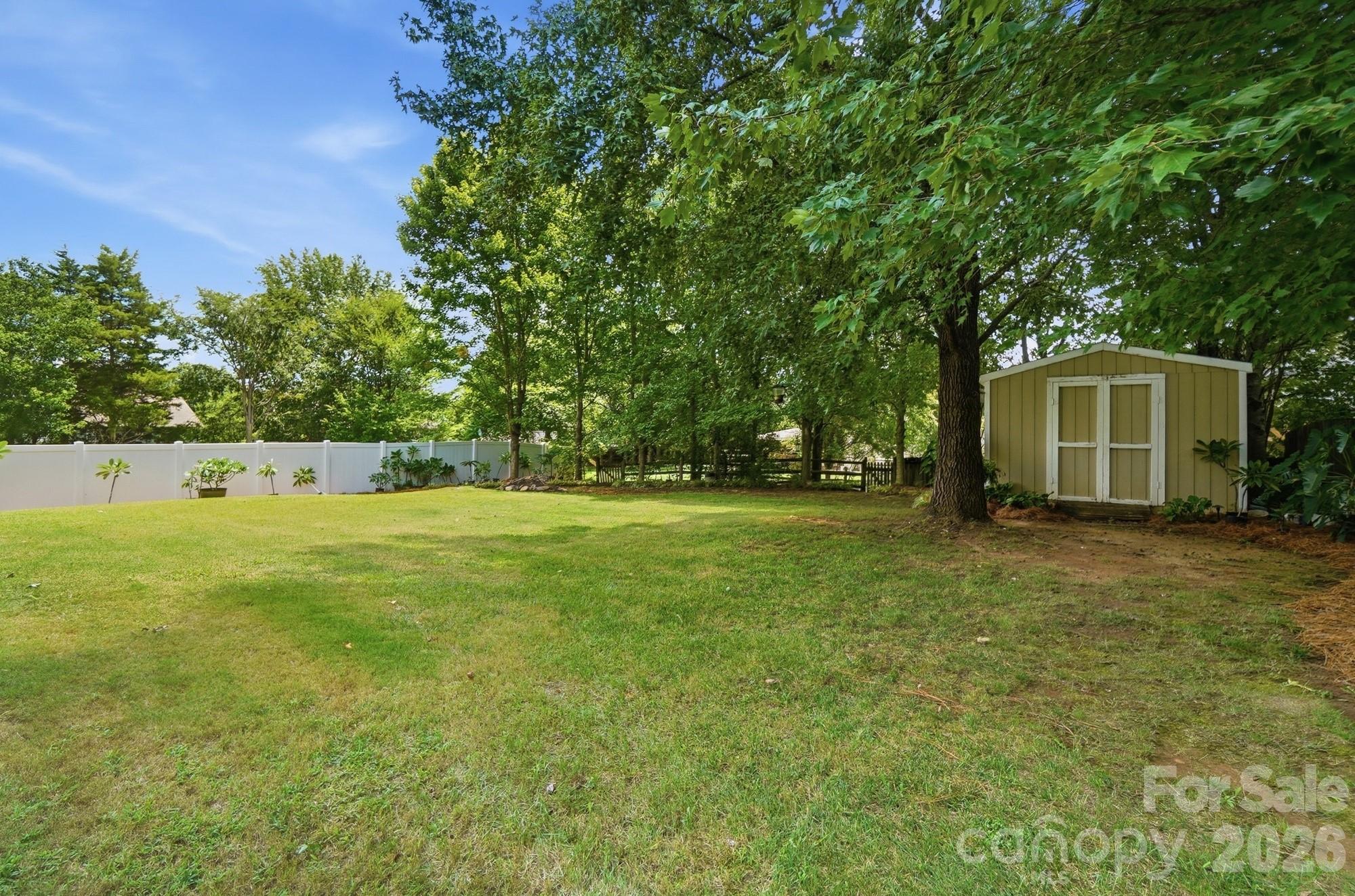 411 Moonshadow Haven