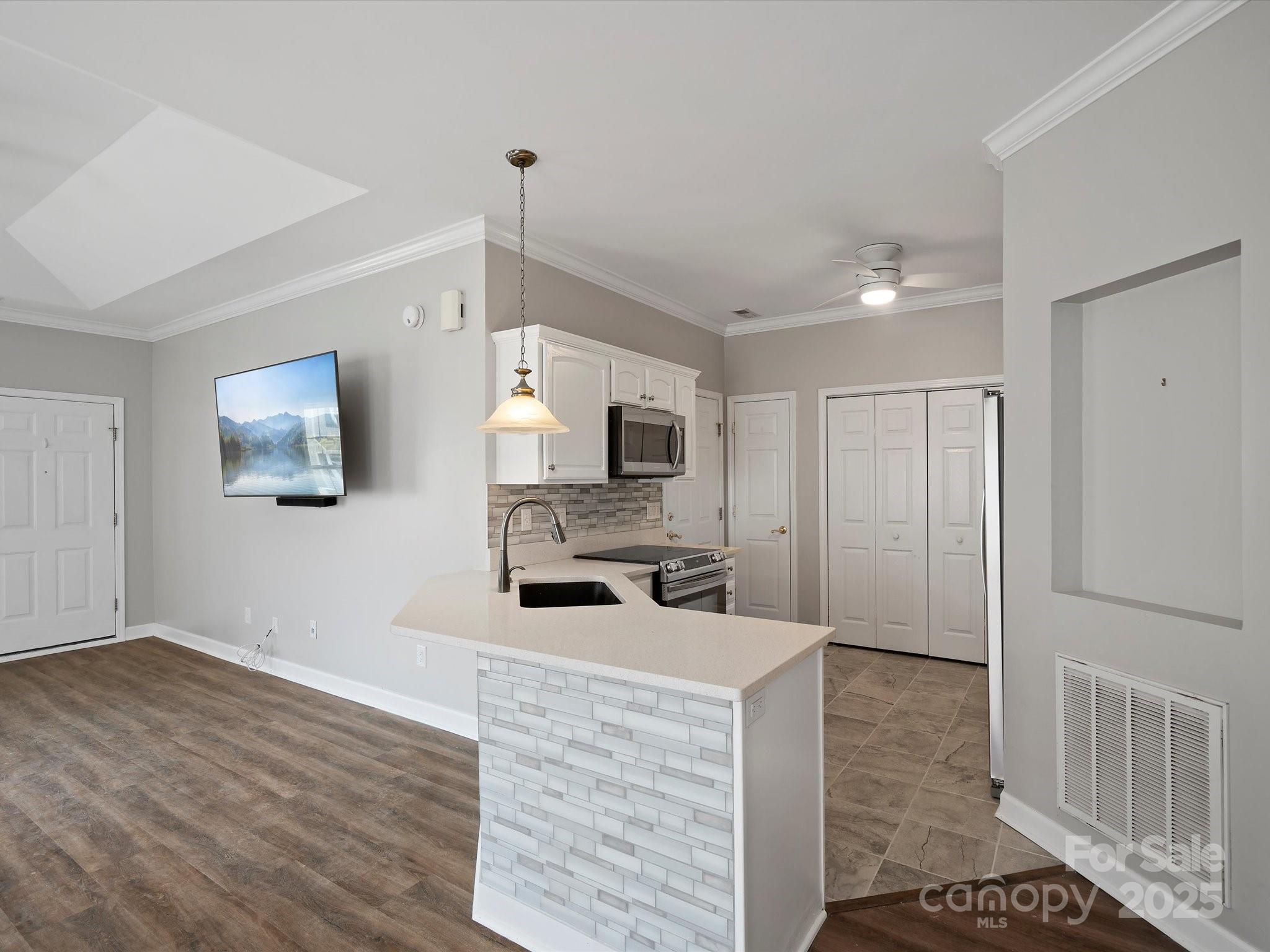 Huntington Place - Residential