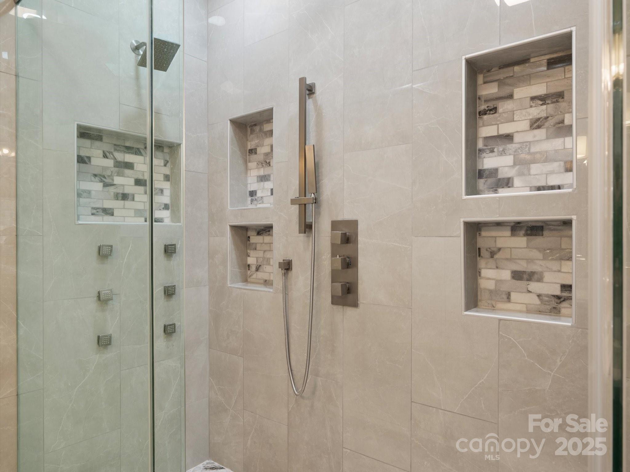 Huntington Place - Residential