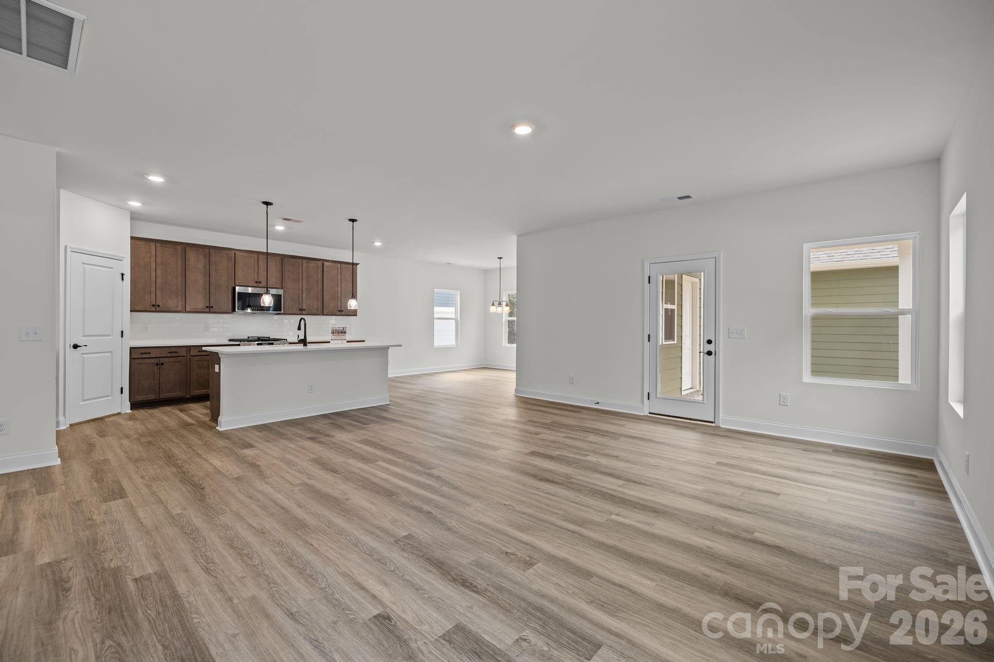 Arbor Village - Residential