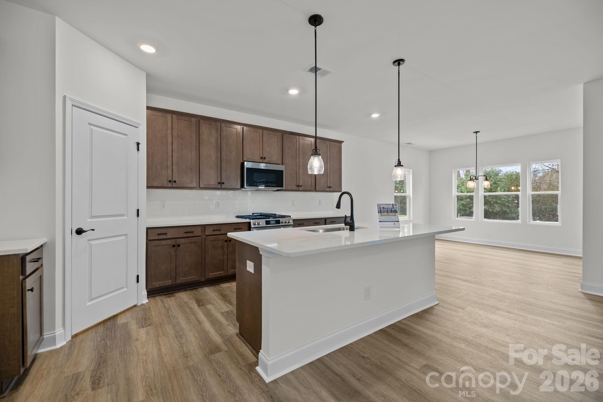 Arbor Village - Residential