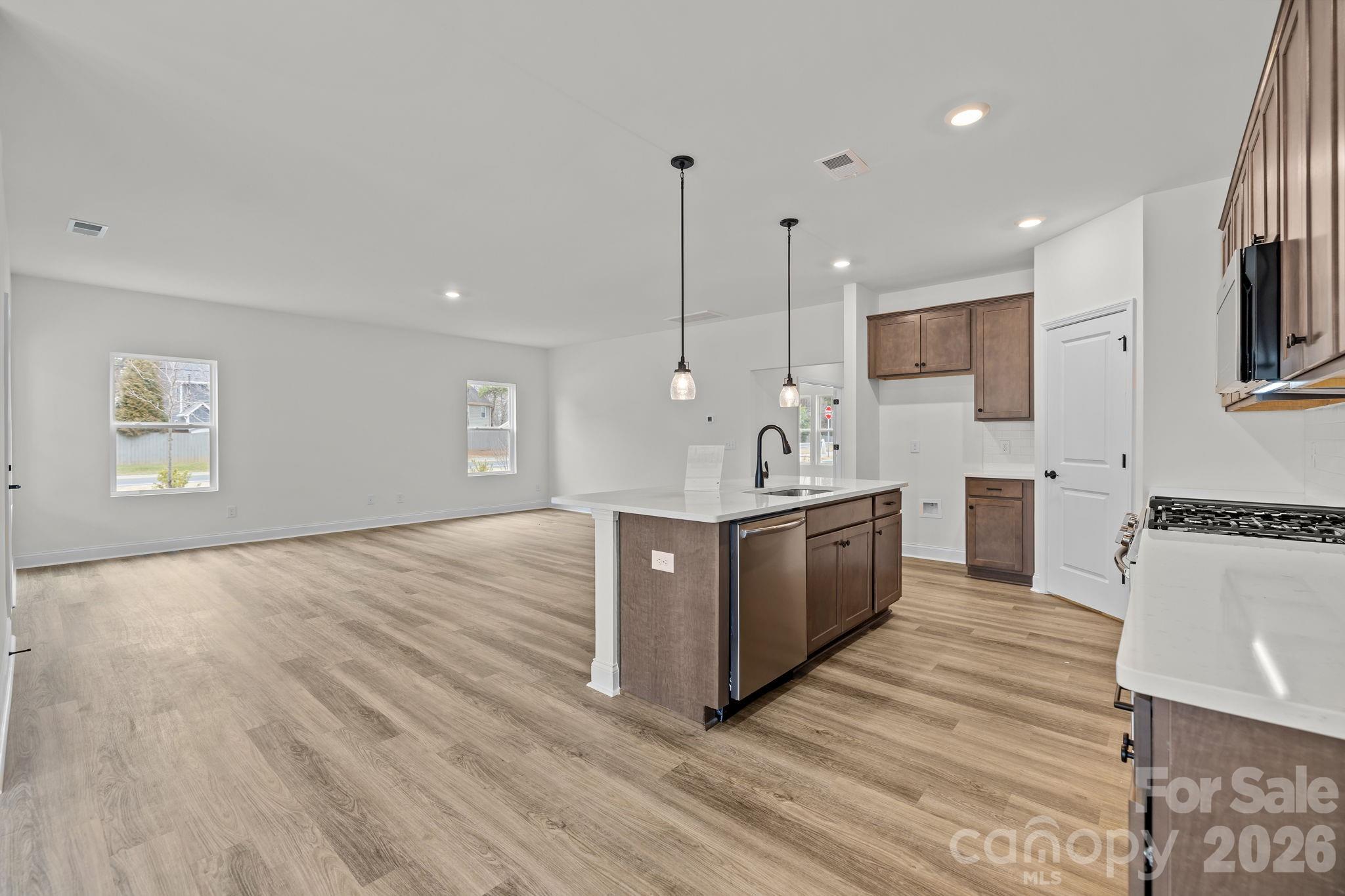 Arbor Village - Residential