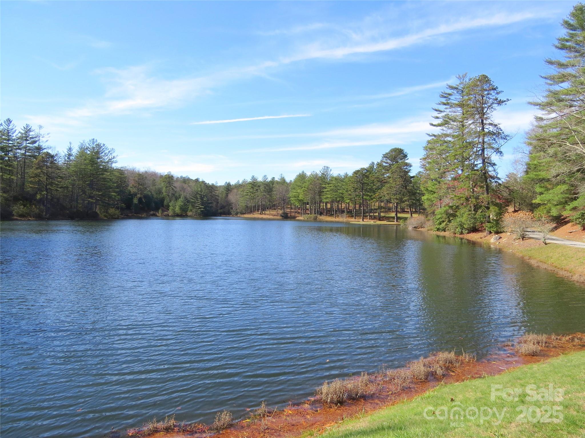 Stones Lake - Land