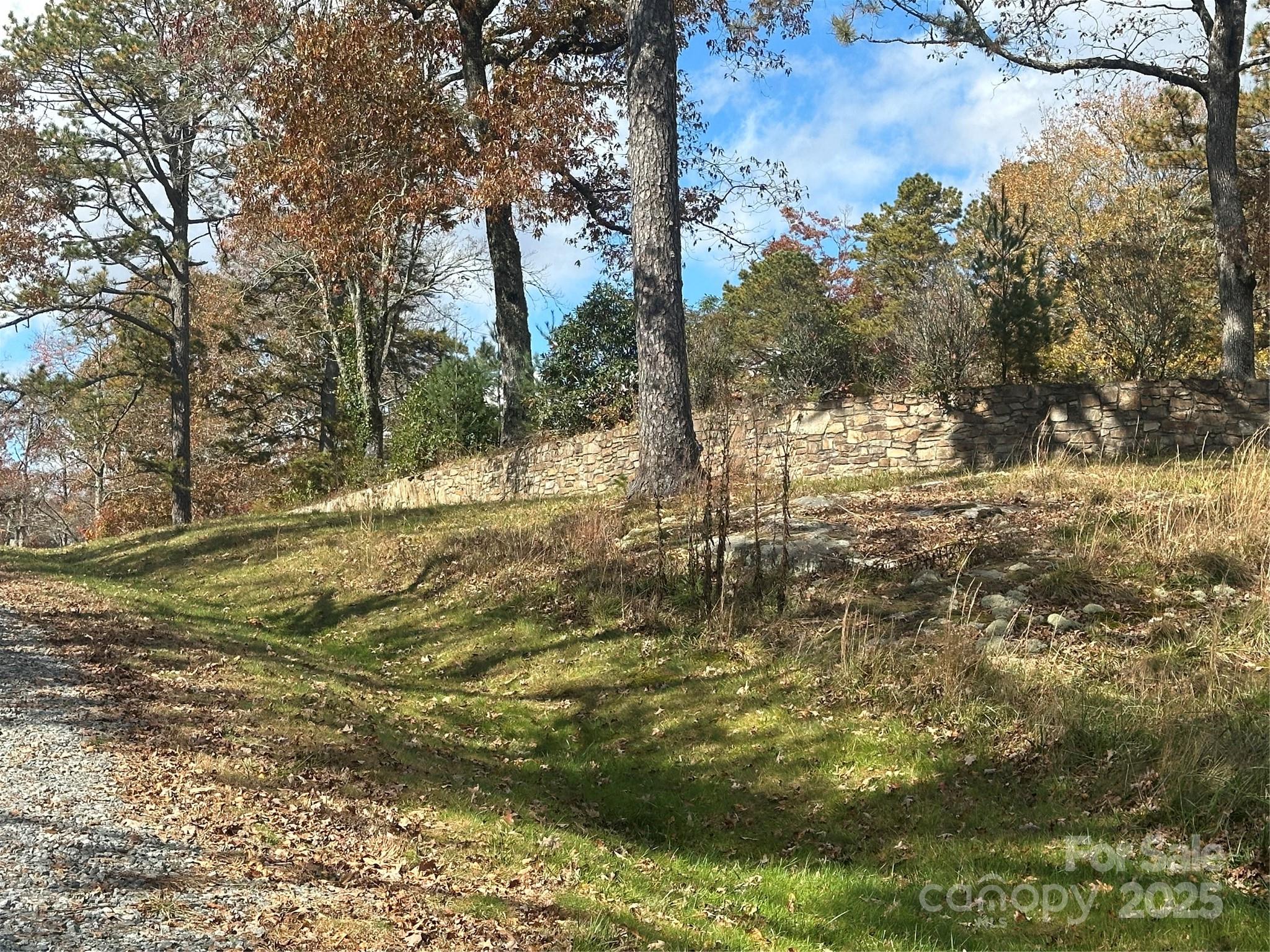 Stones Lake - Land