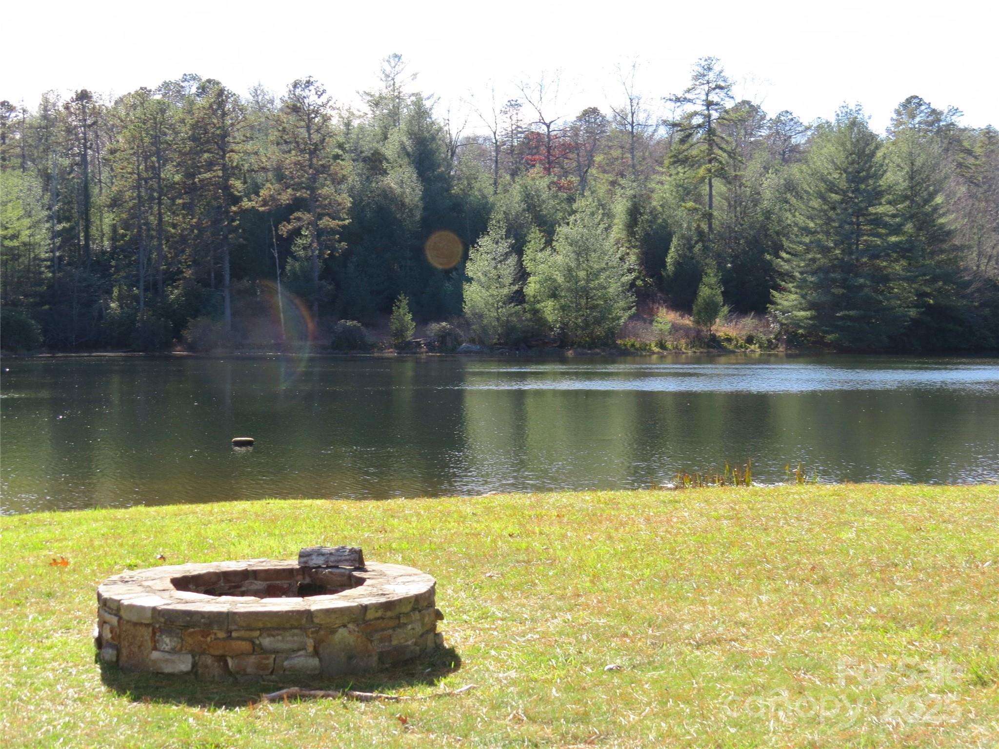 Stones Lake - Land