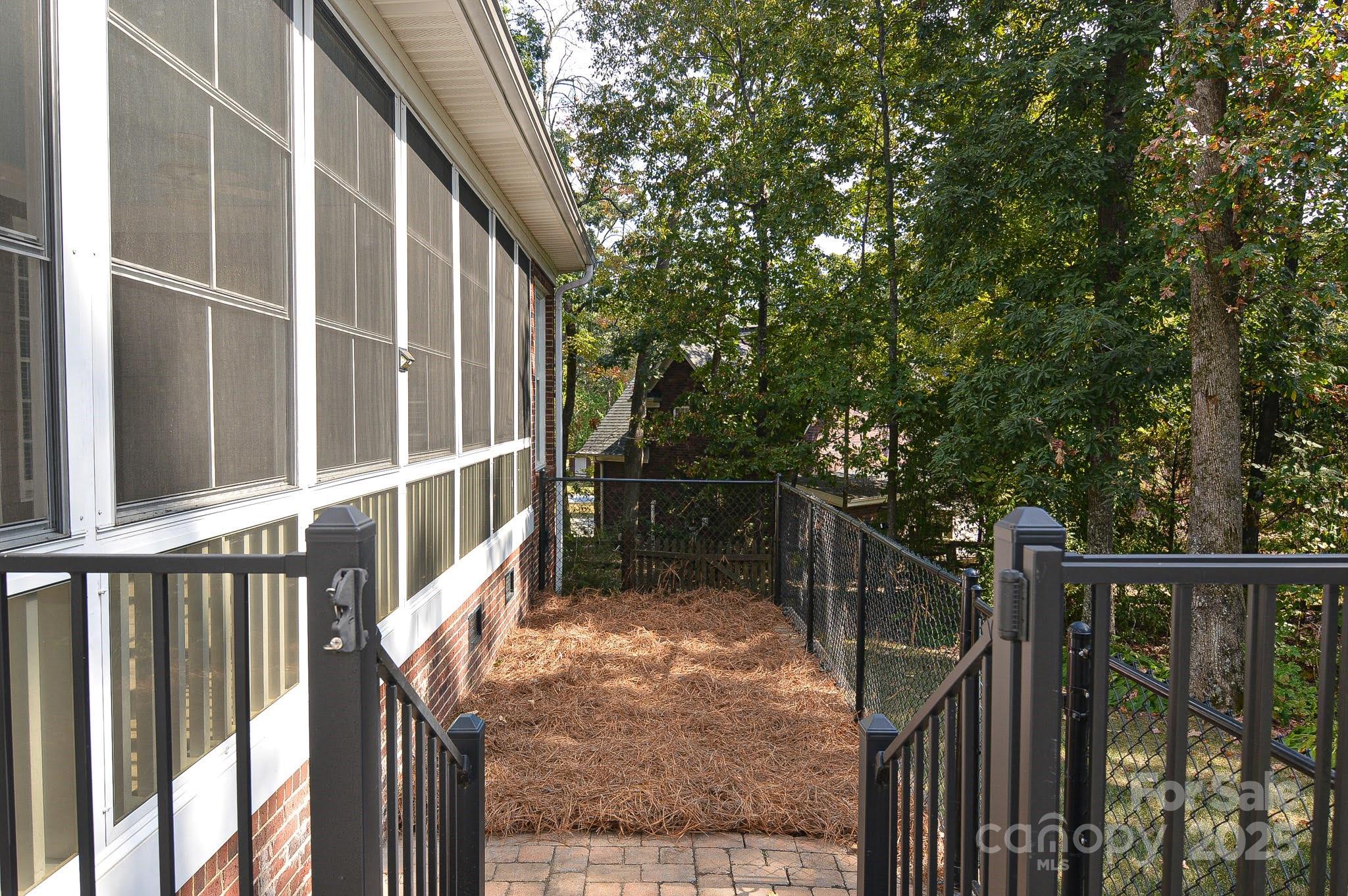 Eaglecrest - Residential