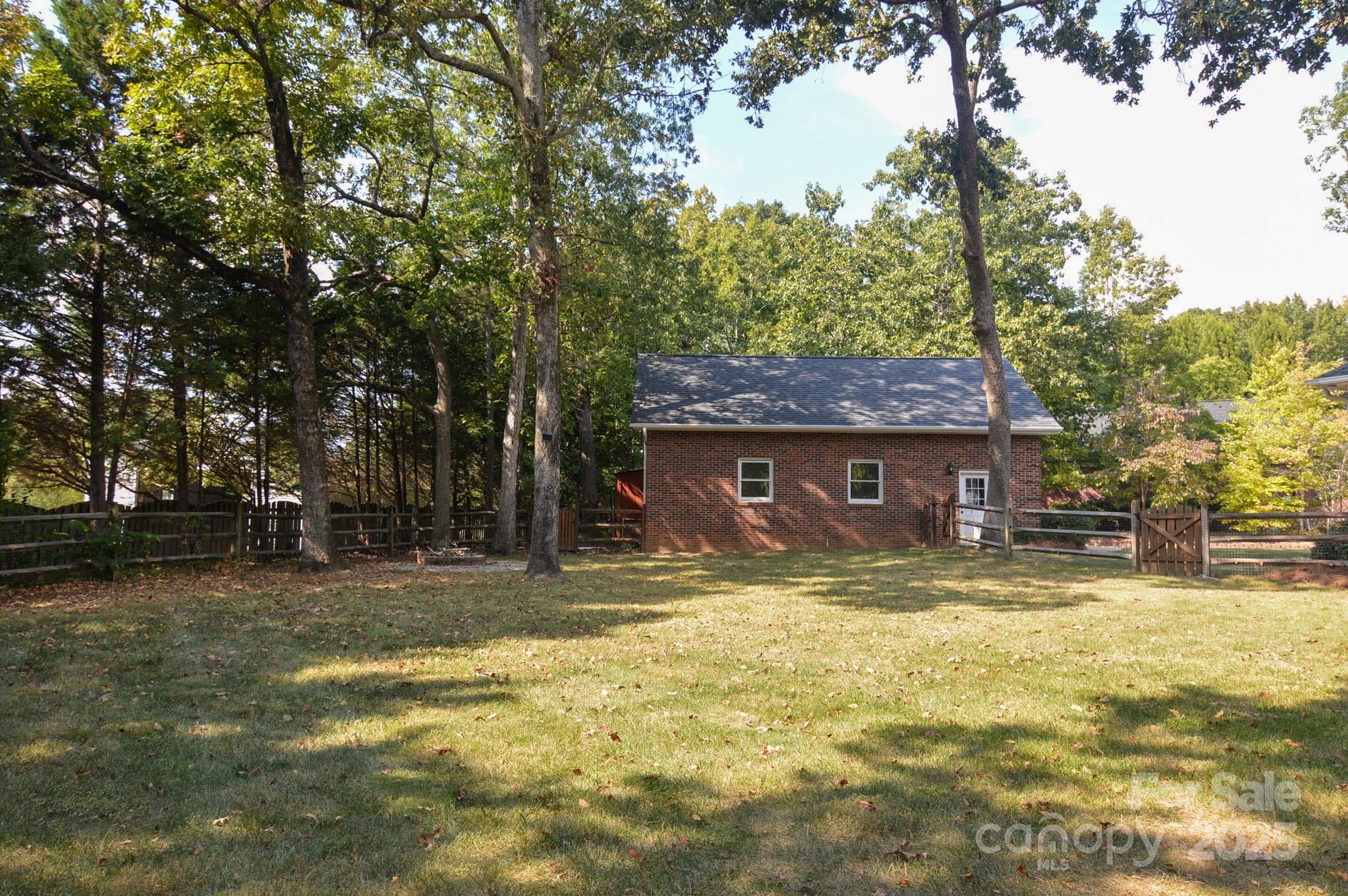 Eaglecrest - Residential