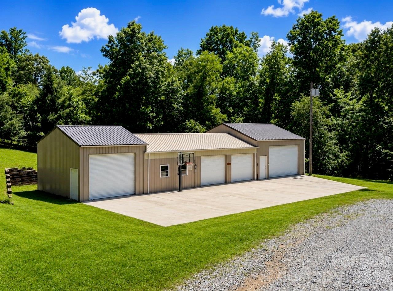 80 Hidden Bluff Lane