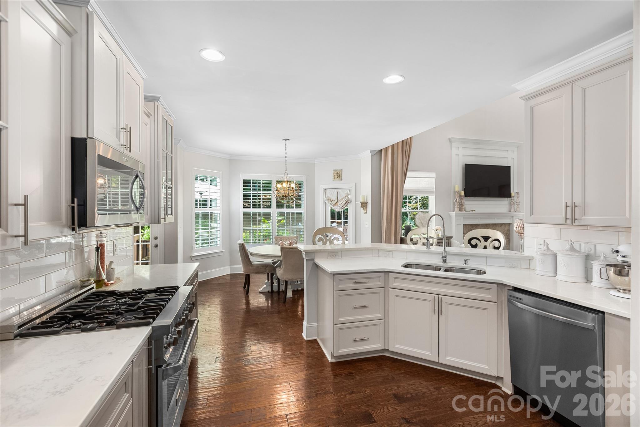 Crown Harbor - Residential