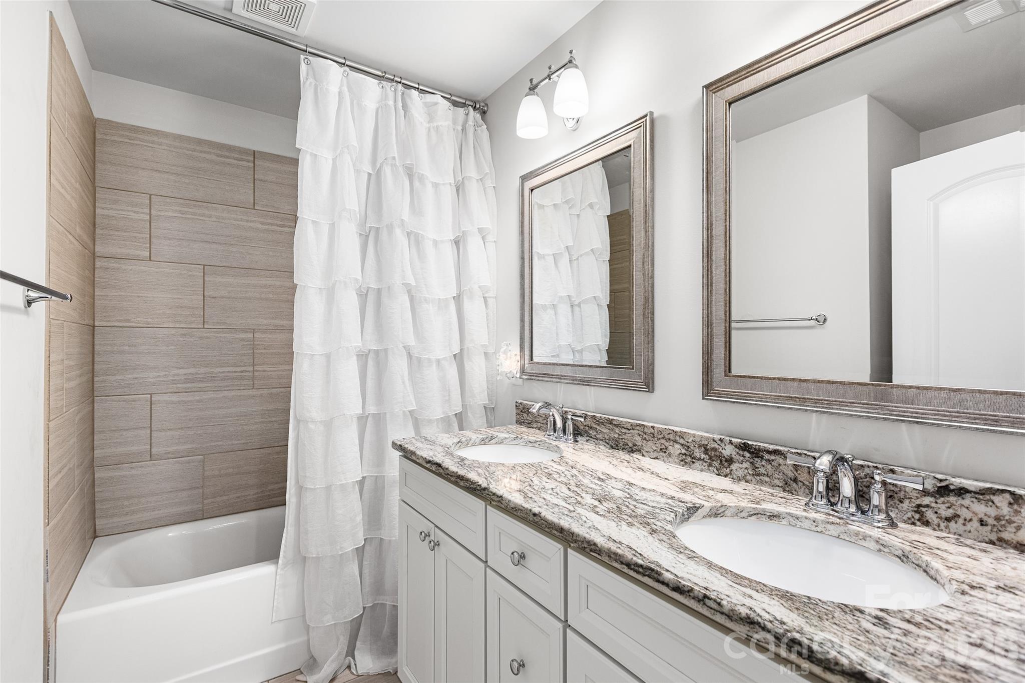 Crown Harbor - Residential