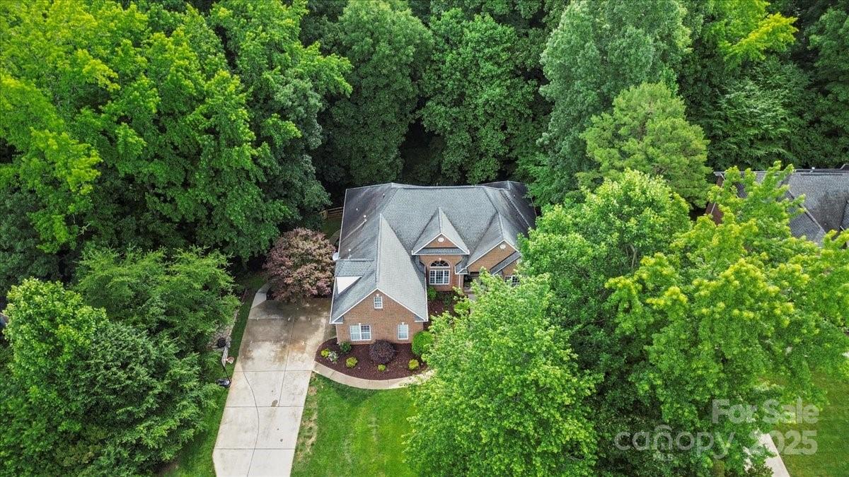 10501 Olde Irongate Lane