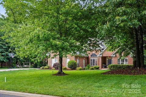 Photo of 10501 Olde Irongate Lane, Mint Hill, NC 28227 (MLS # 4267766)