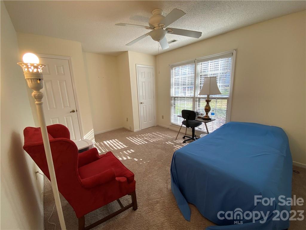 Renaissance on Carmel - Residential