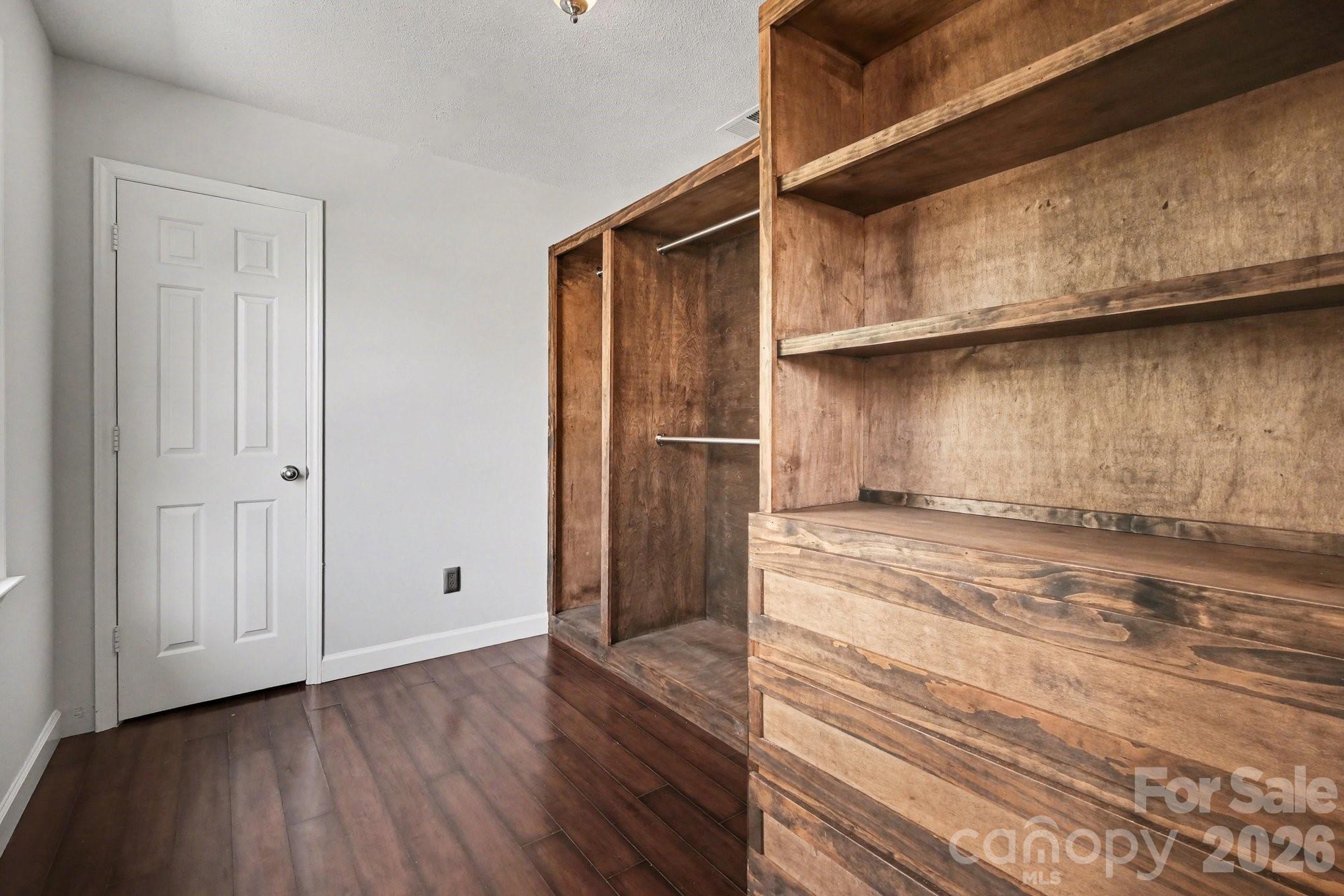 Clinestead - Residential