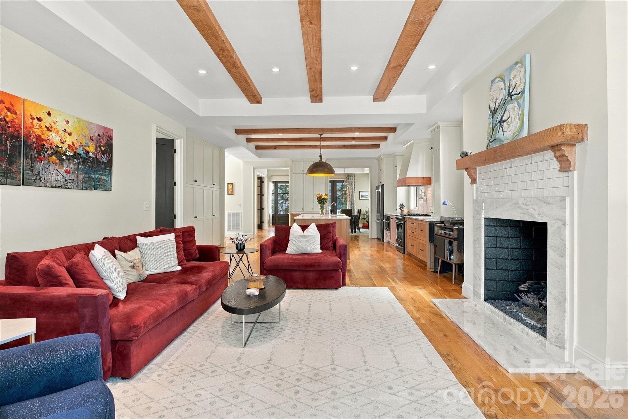 2649 Chesterfield Avenue