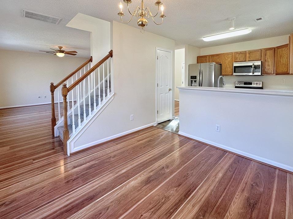 Cross Creek - Residential