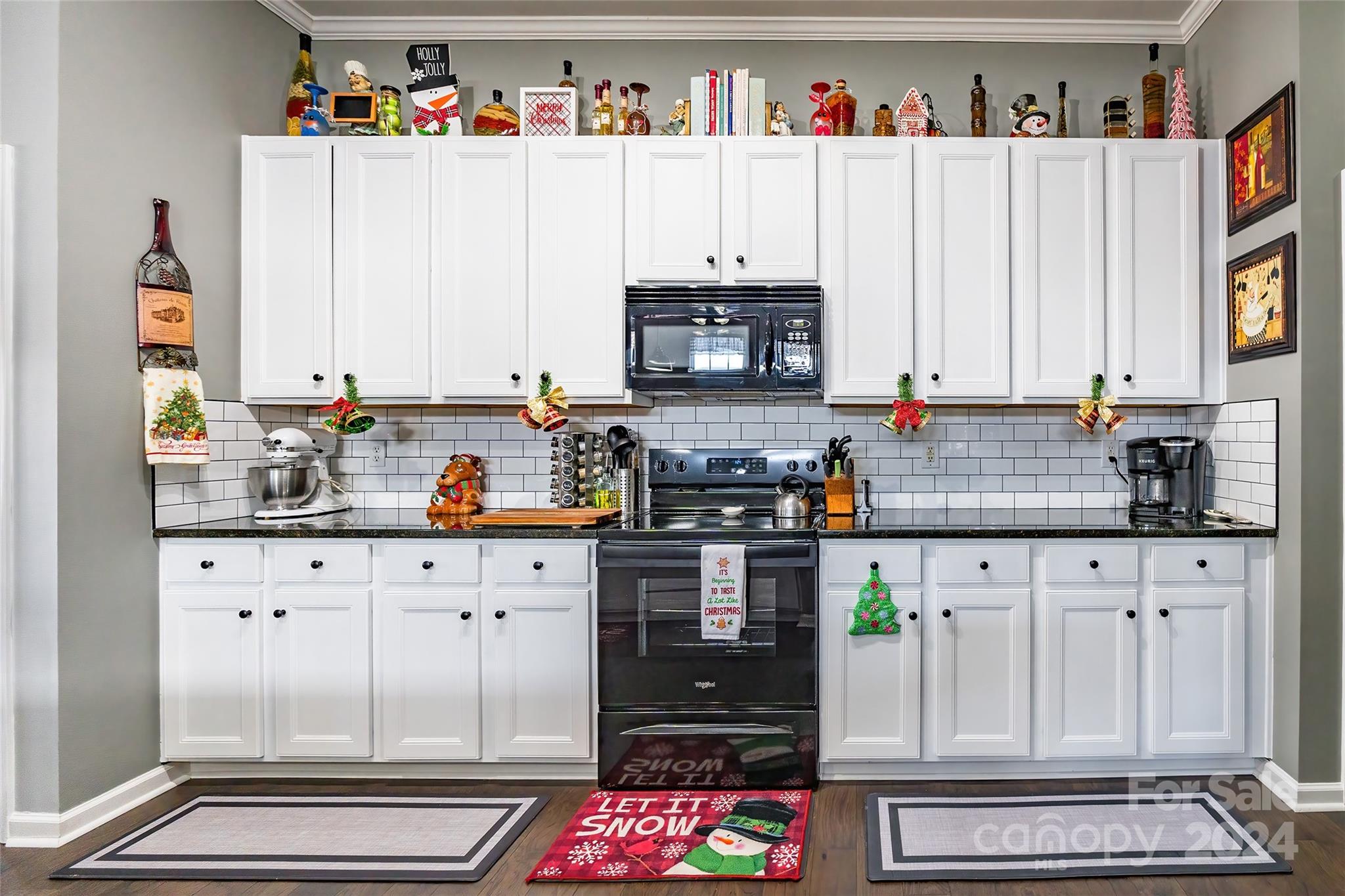 Ridge Pointe - Residential