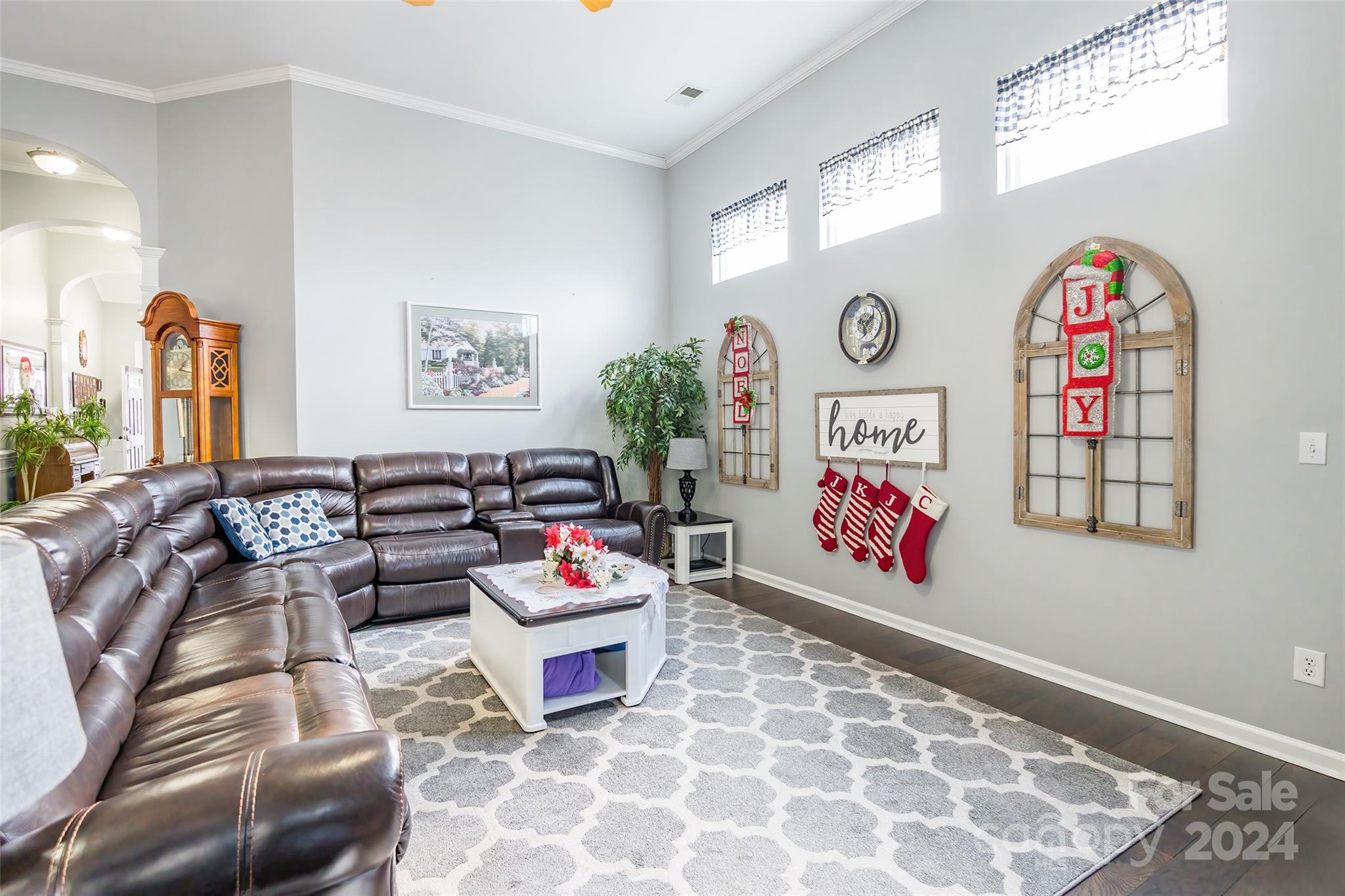 Ridge Pointe - Residential