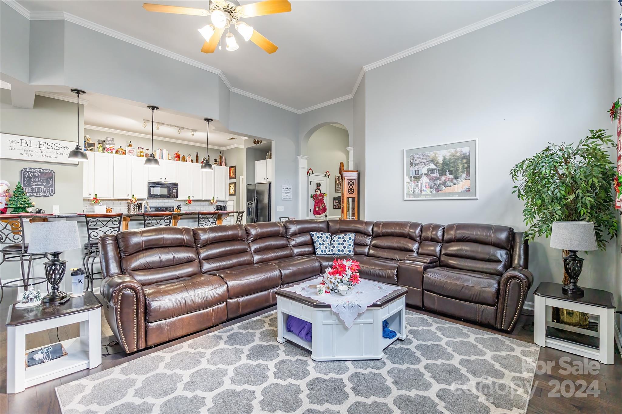 Ridge Pointe - Residential