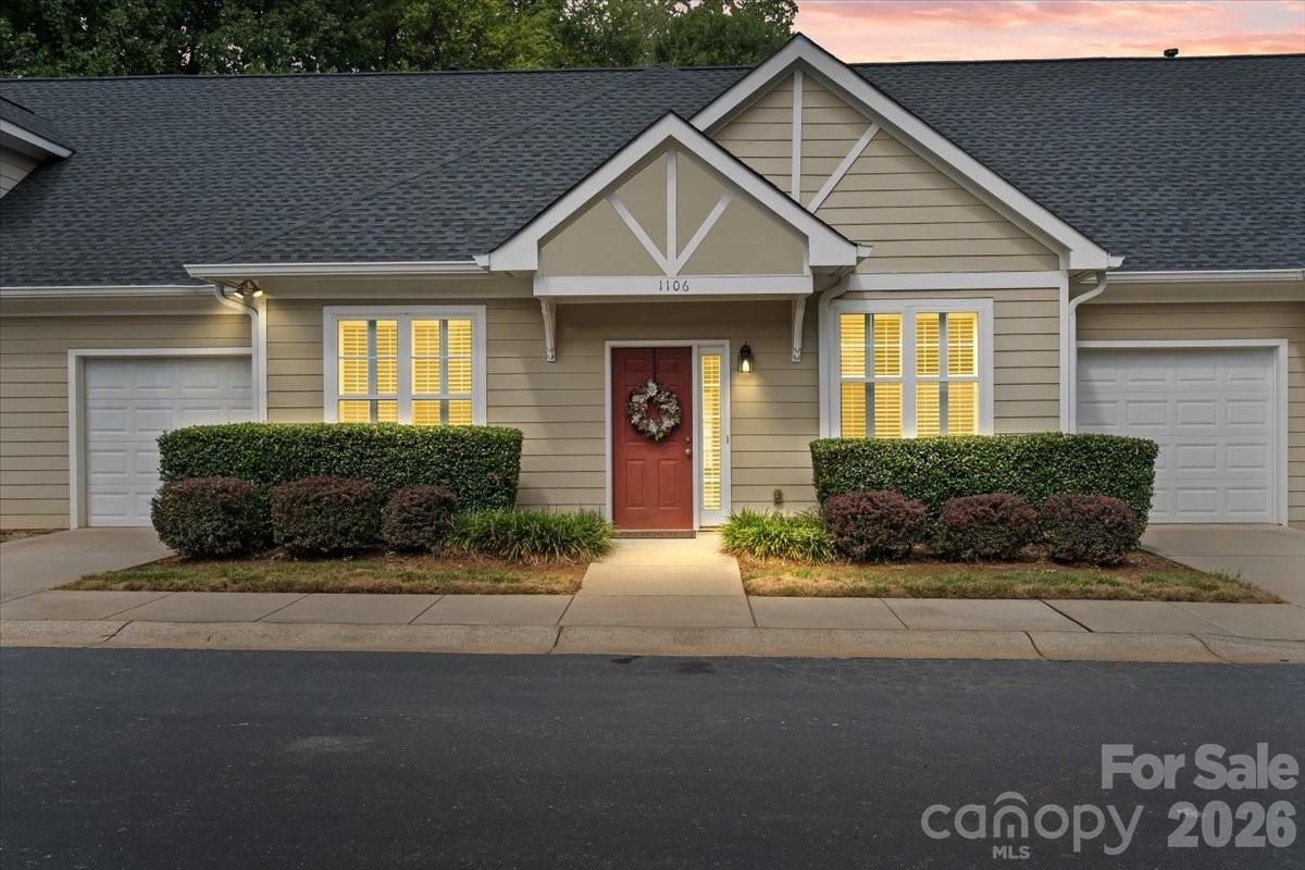 1106 Davant Lane