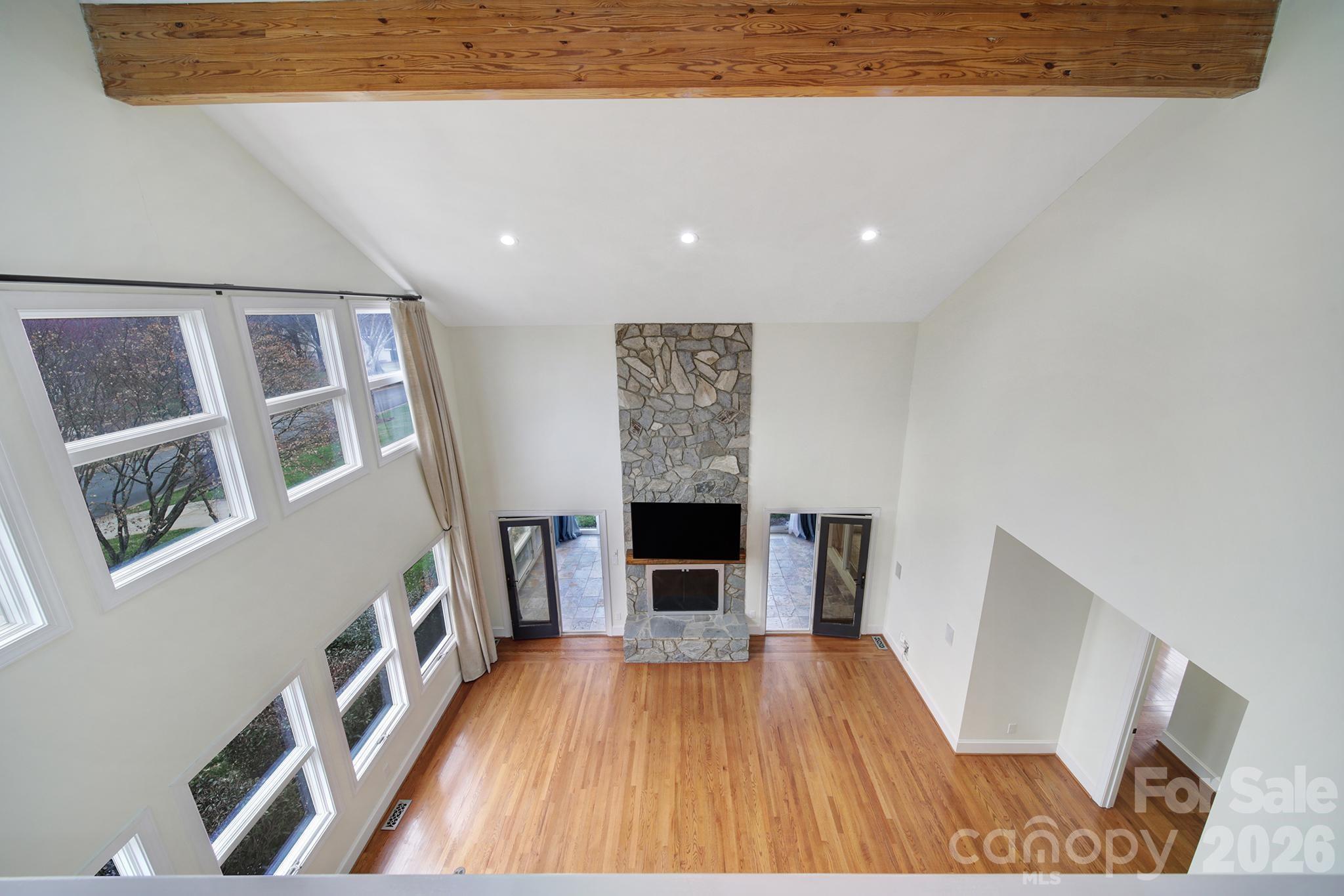 Royal Pointe - Residential